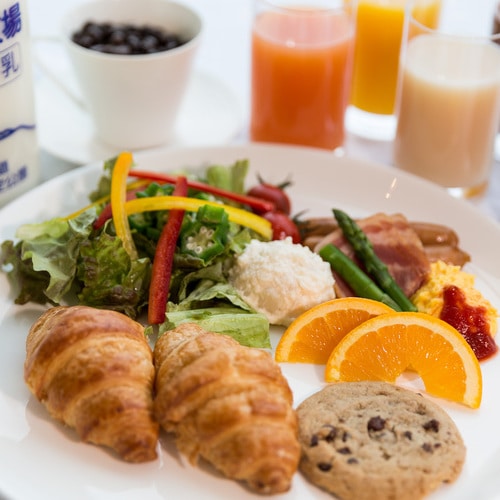 จากอาหารญี่ปุ่นสู่อาหารตะวันตก! อาหารเช้าที่เน้นวัตถุดิบตามฤดูกาล ♪