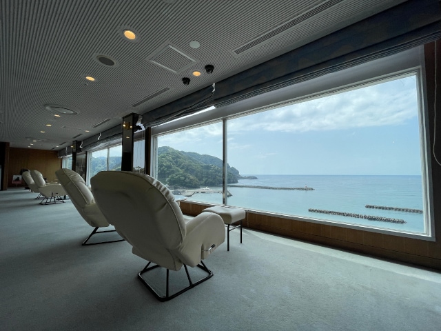 10F observation space