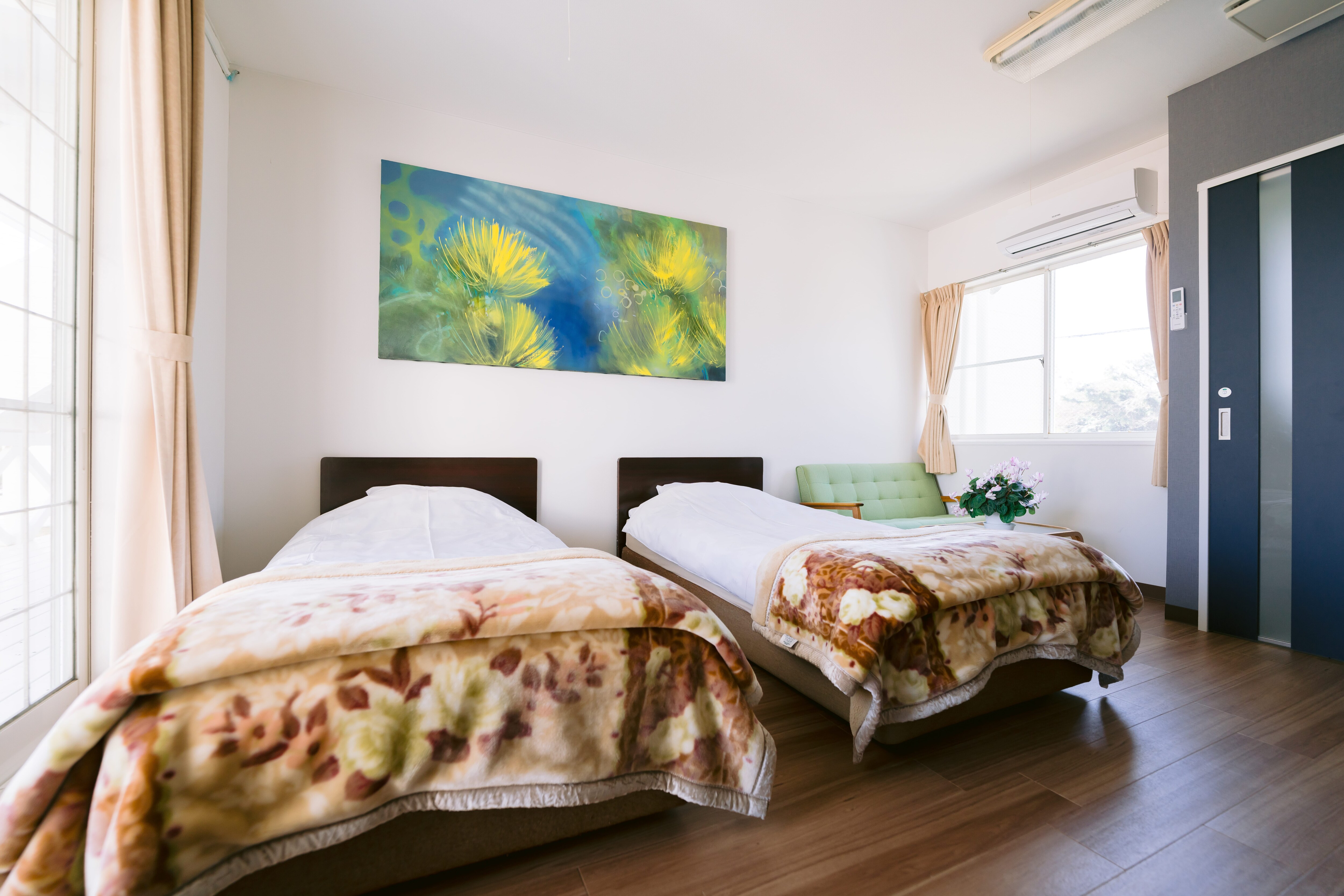 Kamar Twin