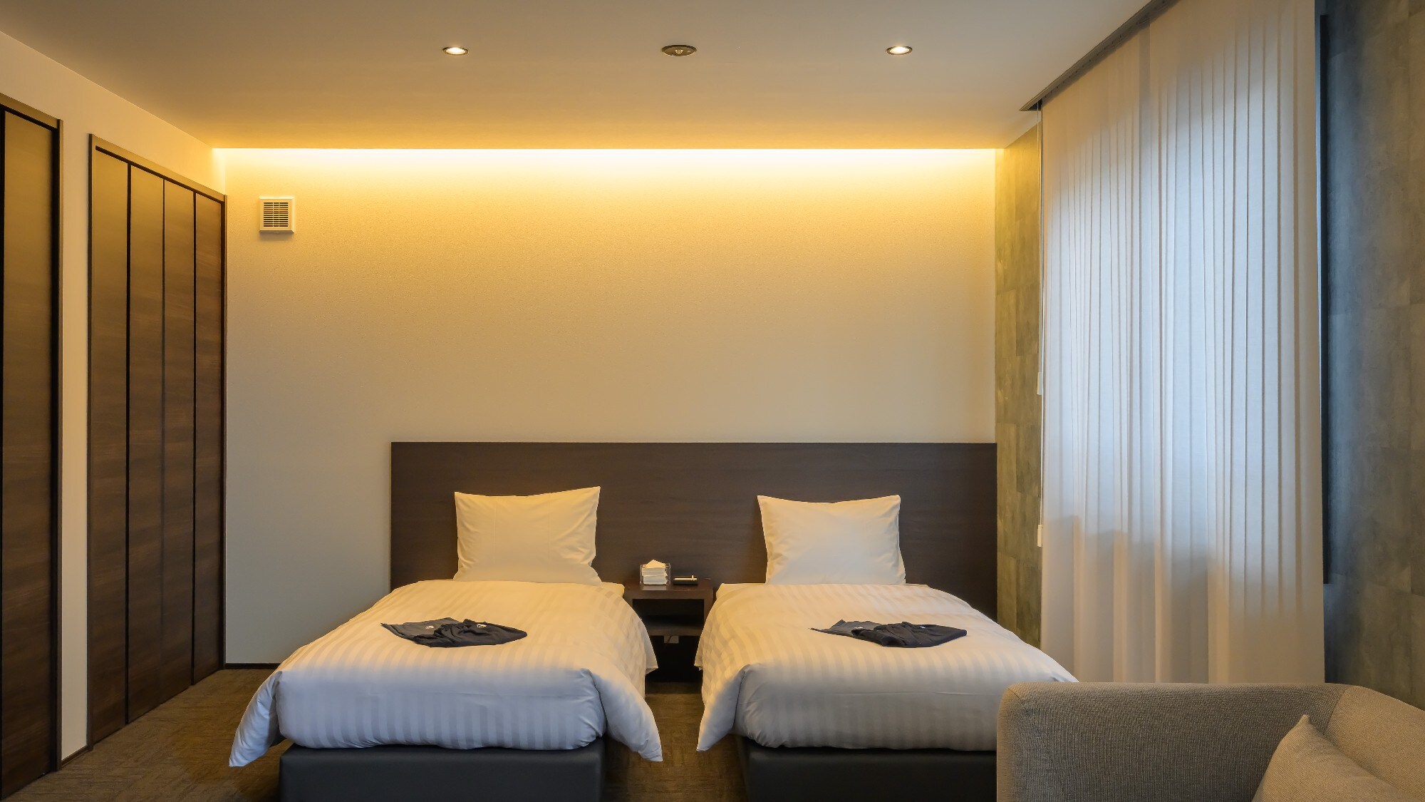 [Guest room] Grand Twin. Equipped with two single beds for a relaxing rest.