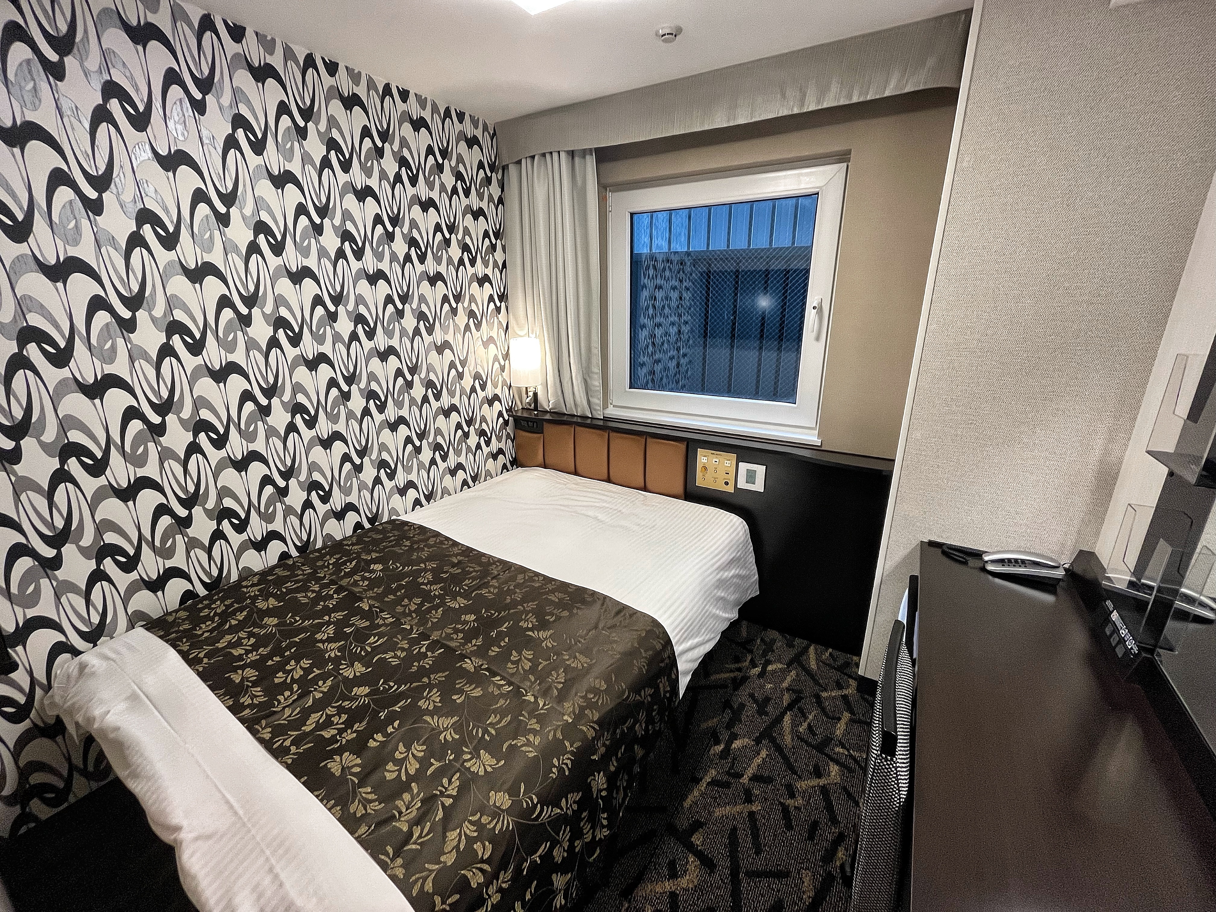 ■ Superior Room (Single use) (11.6 m² ~/Bed width 140 cm)