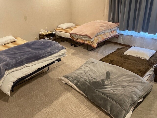 (Annex) 3-4 person room