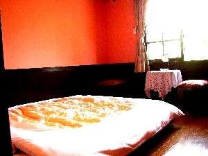 Double room with cypress bath