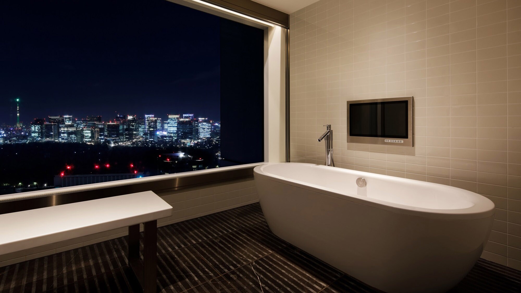Grand Deluxe Premier King (Bathroom)