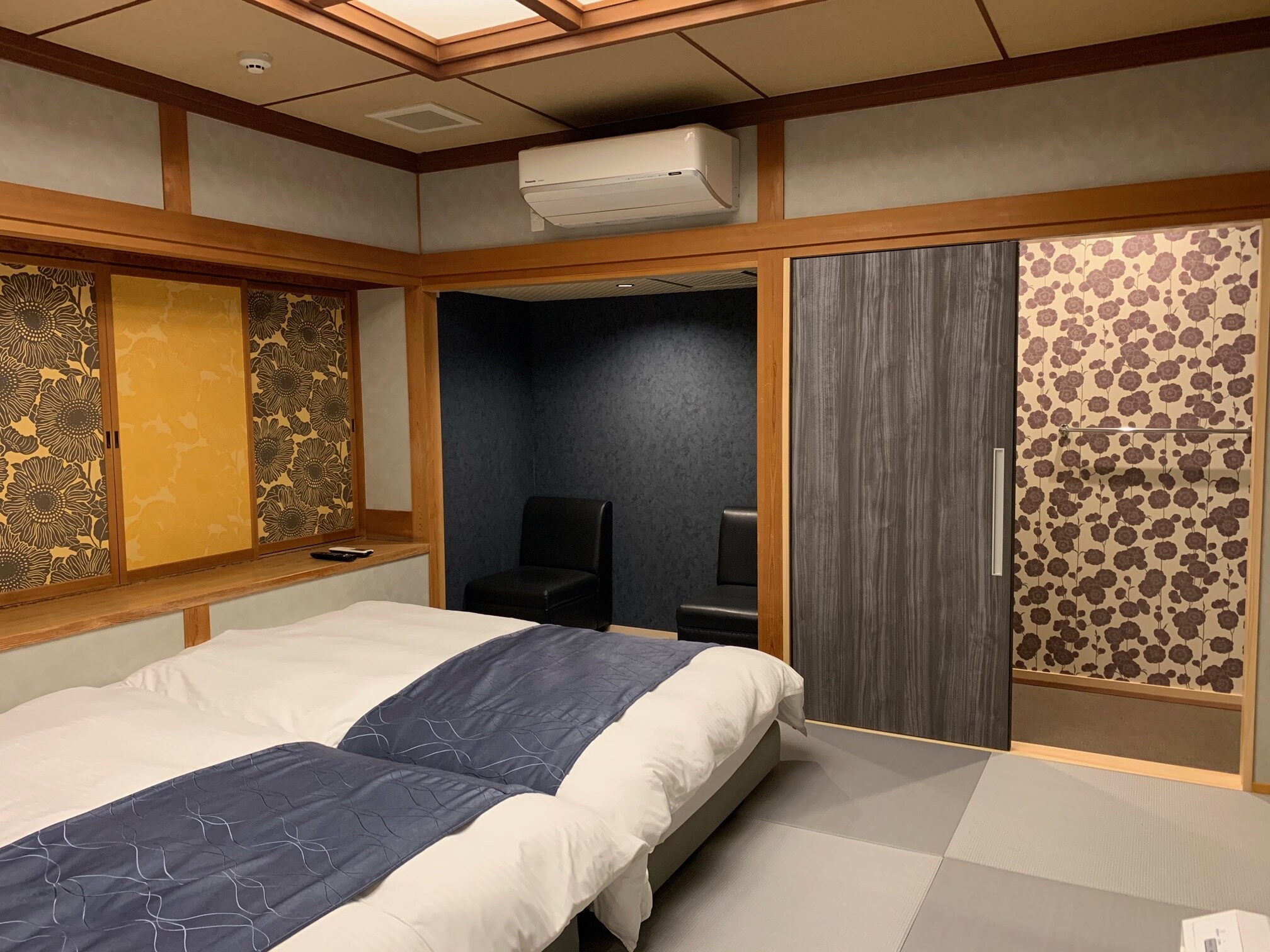 Japanese-style room with hot spring bath