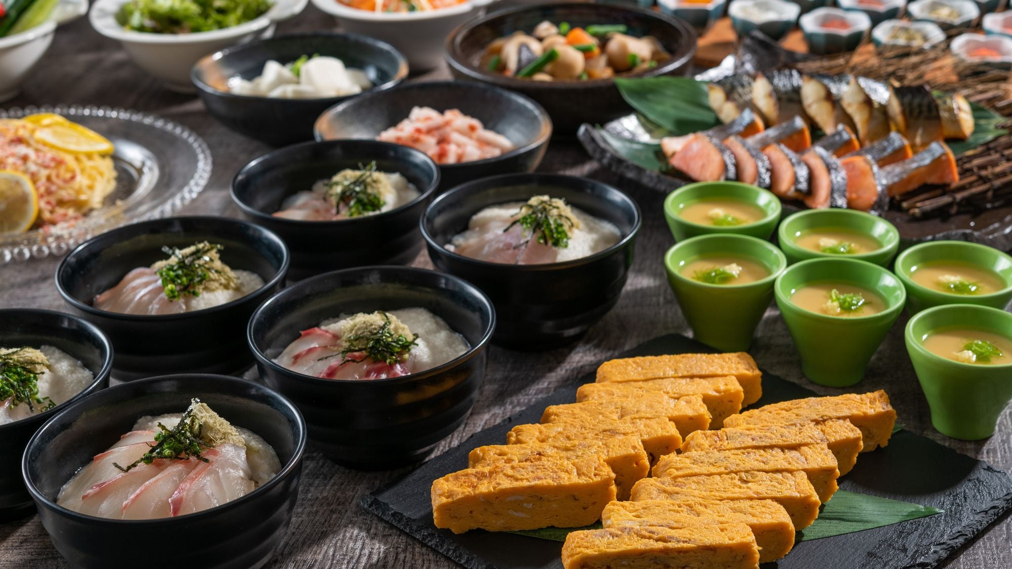 Breakfast buffet *Photo is for illustrative purposes only