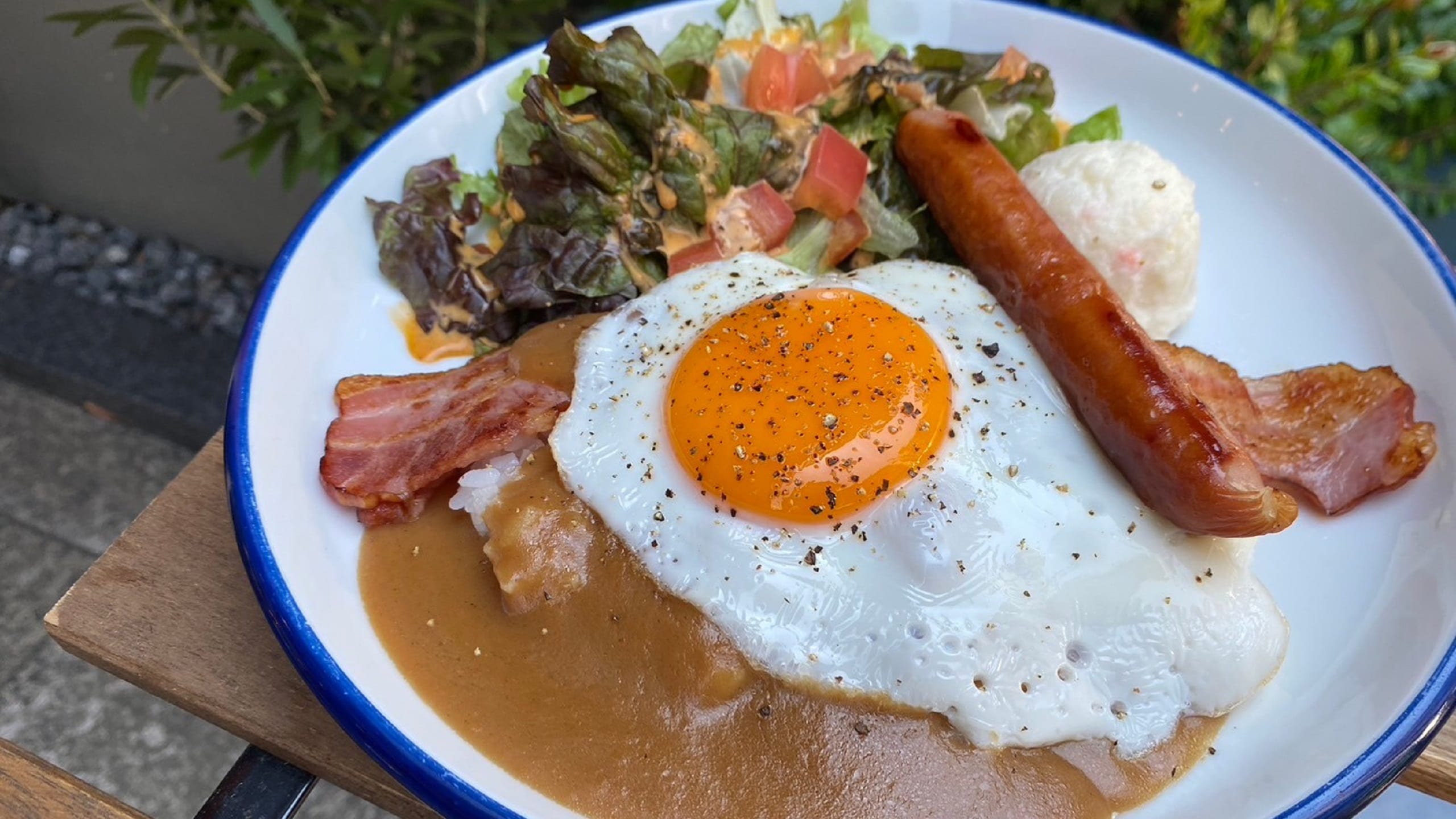 [Sarapan] Piring kombo saus
