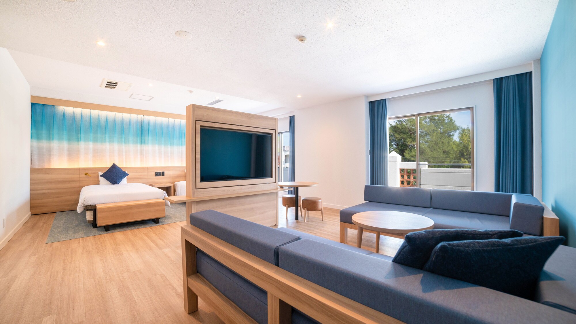 Jr suite
