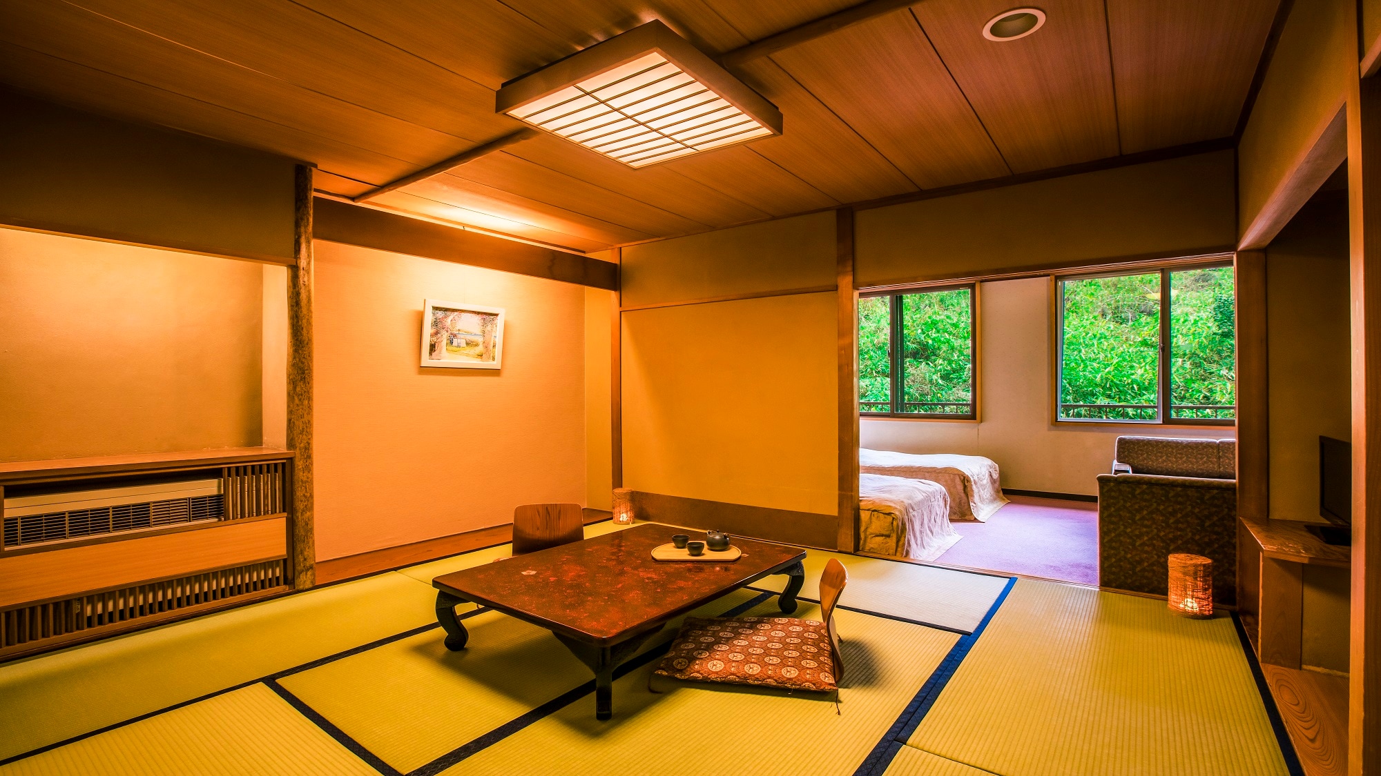Standard Japanese-Western style room *Example of guest room