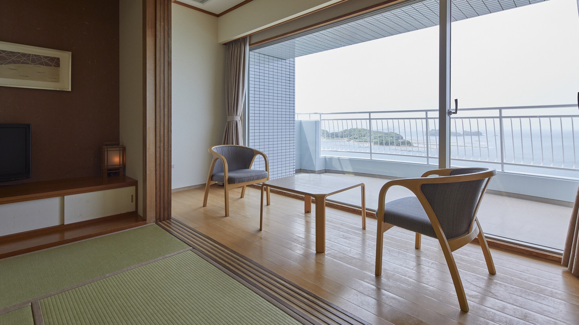 Guest room: Japanese-style room