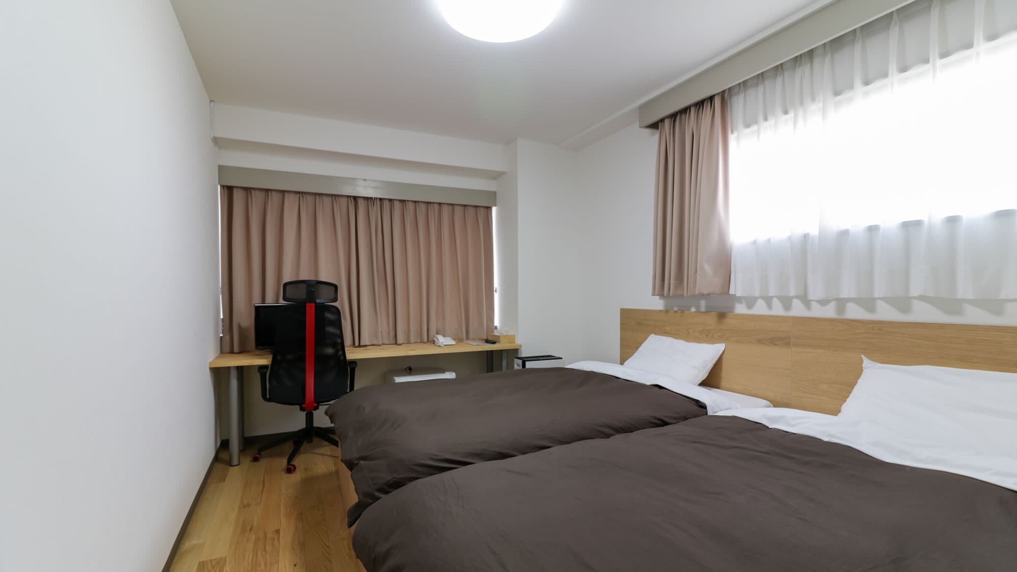 Wood-scented Deluxe Twin Room (Non-smoking)