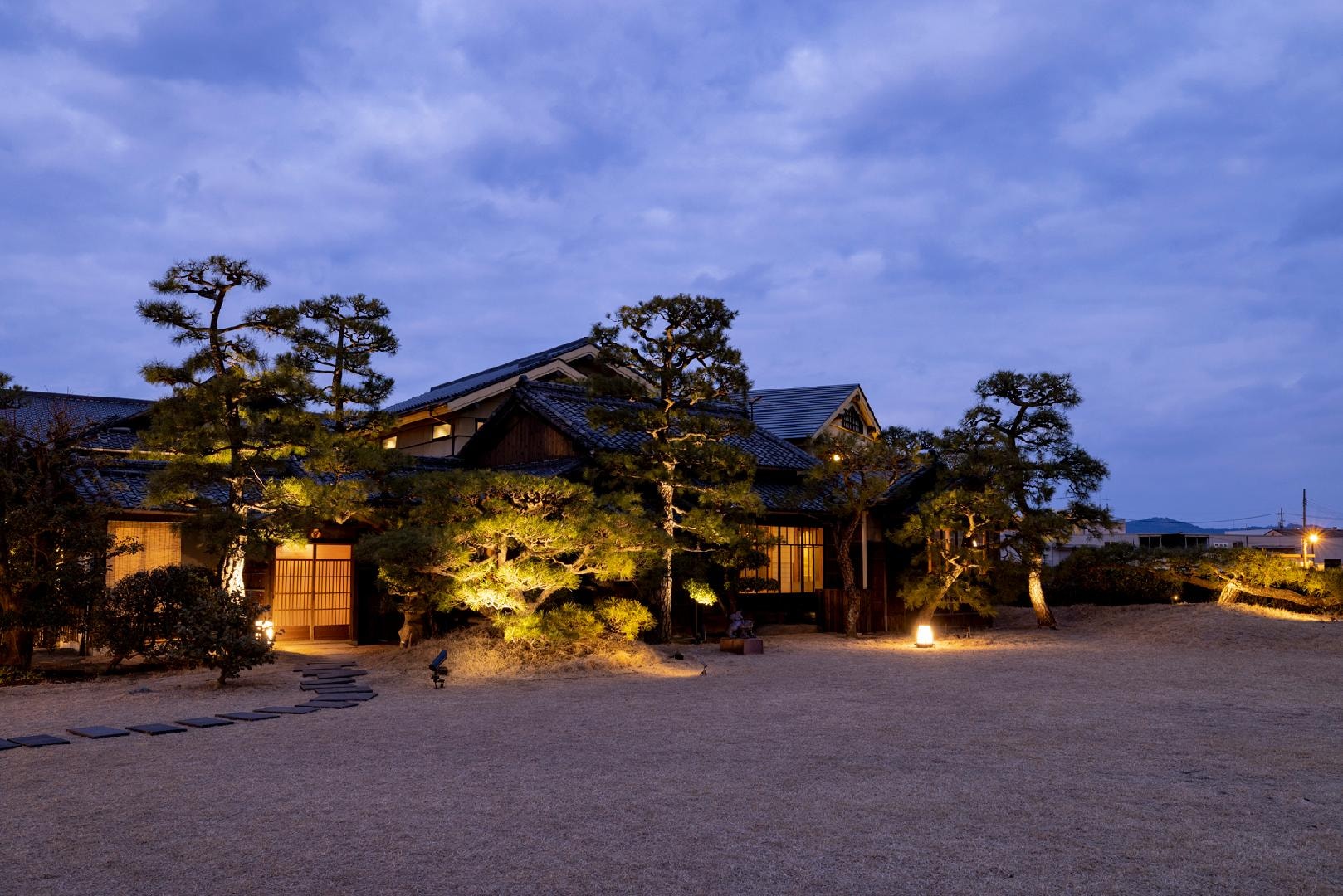 Okinoya house exterior