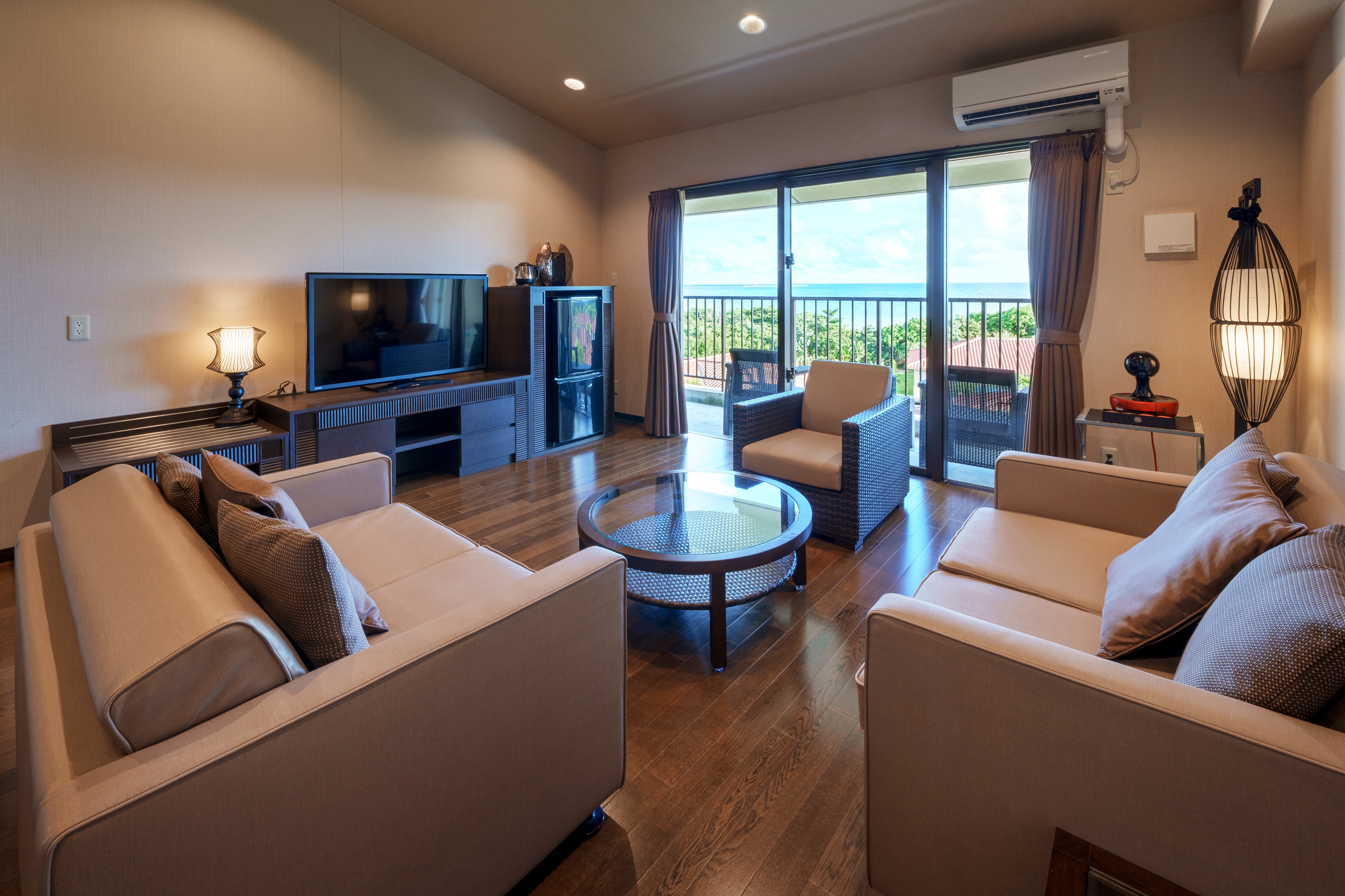 Superior Terrace Ocean View/Villa Garden