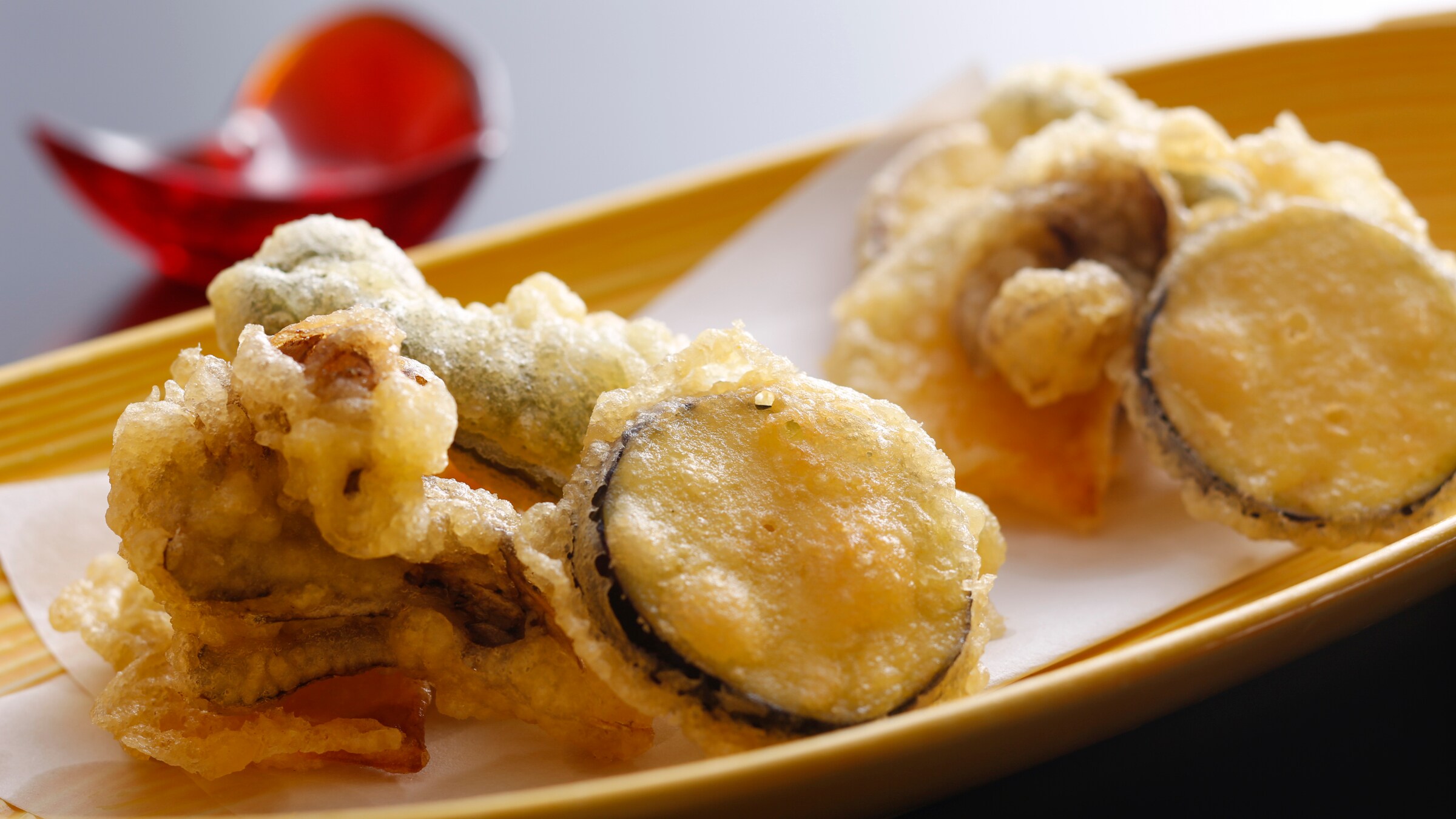 Seasonal tempura. Freshly fried and crispy.