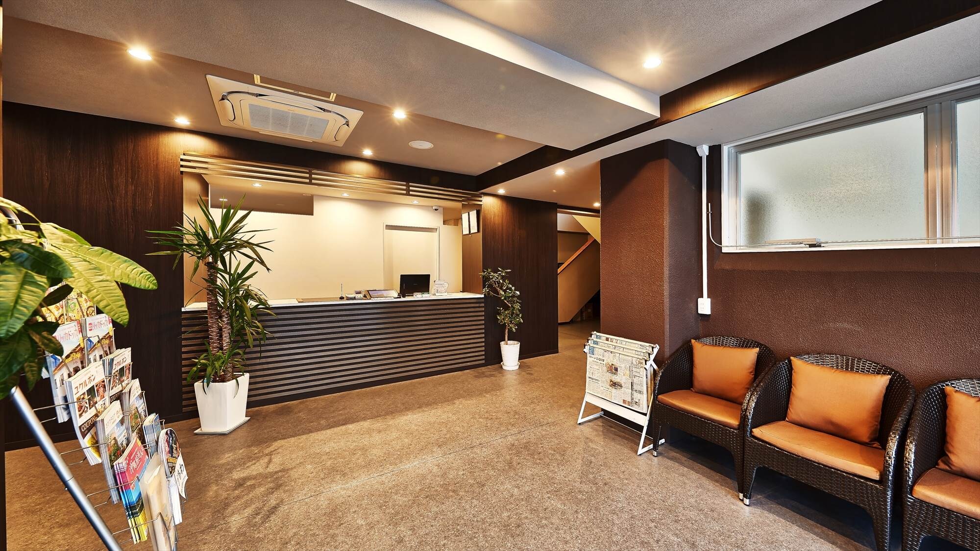 This hotel is unmanned 24 hours a day.