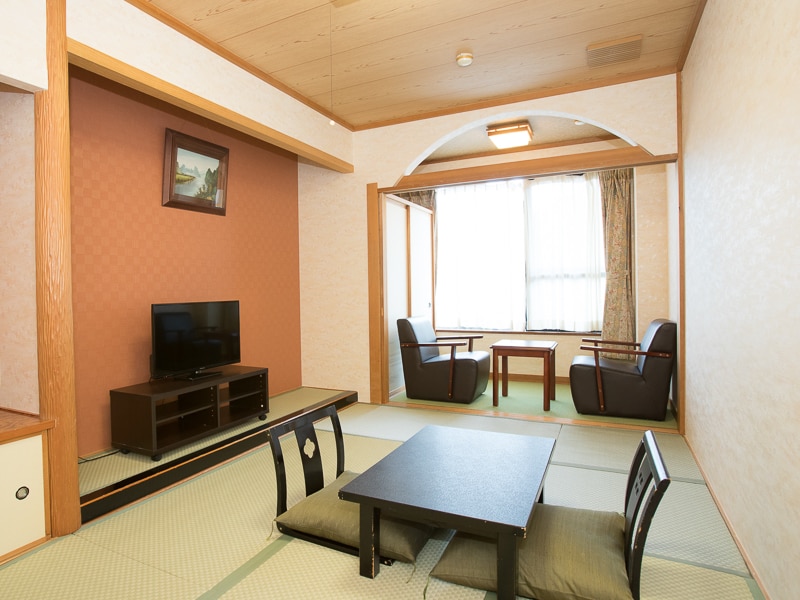 An example of a 7.5 tatami Japanese-style room