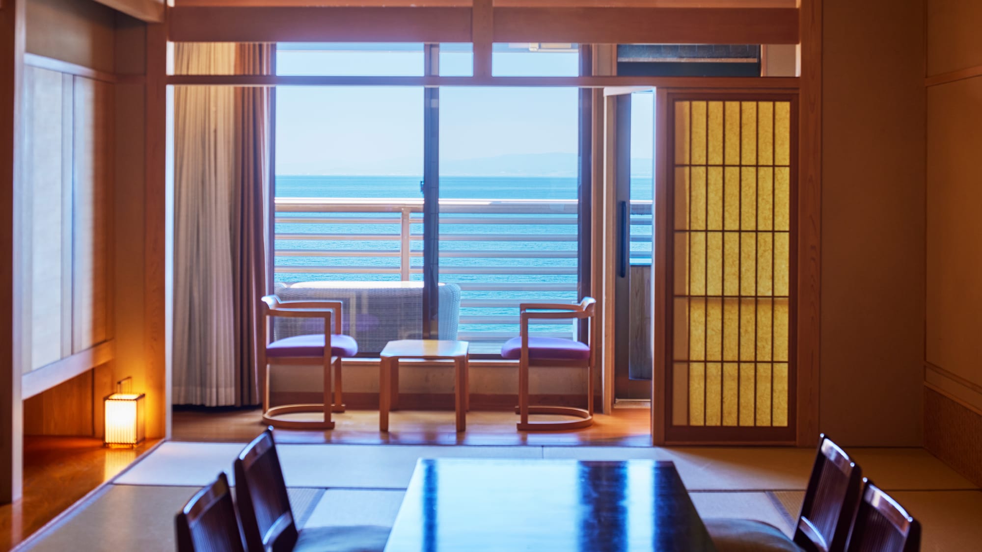 【特別樓層「Riraku」日式房間帶露天浴池】獨自欣賞壯麗的海景