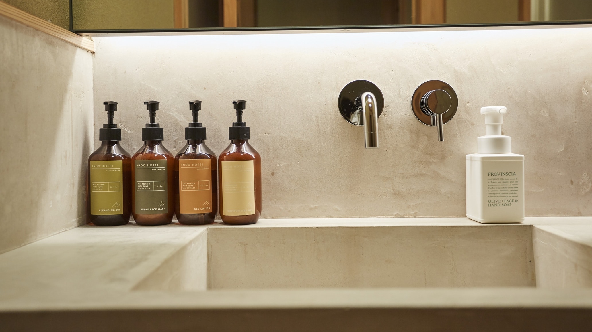 Guest room washroom