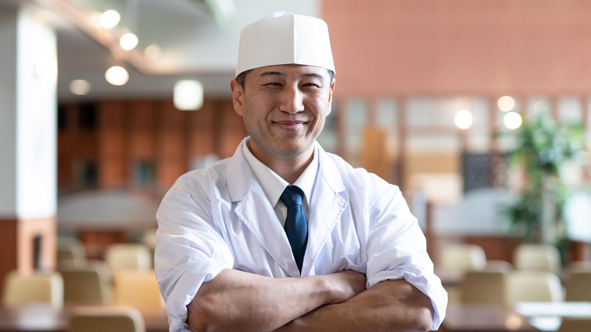【とやま食の匠「創作の匠部門」監修】清水料理長　食の王国富山の食材を活かした料理がお客様に好評です
