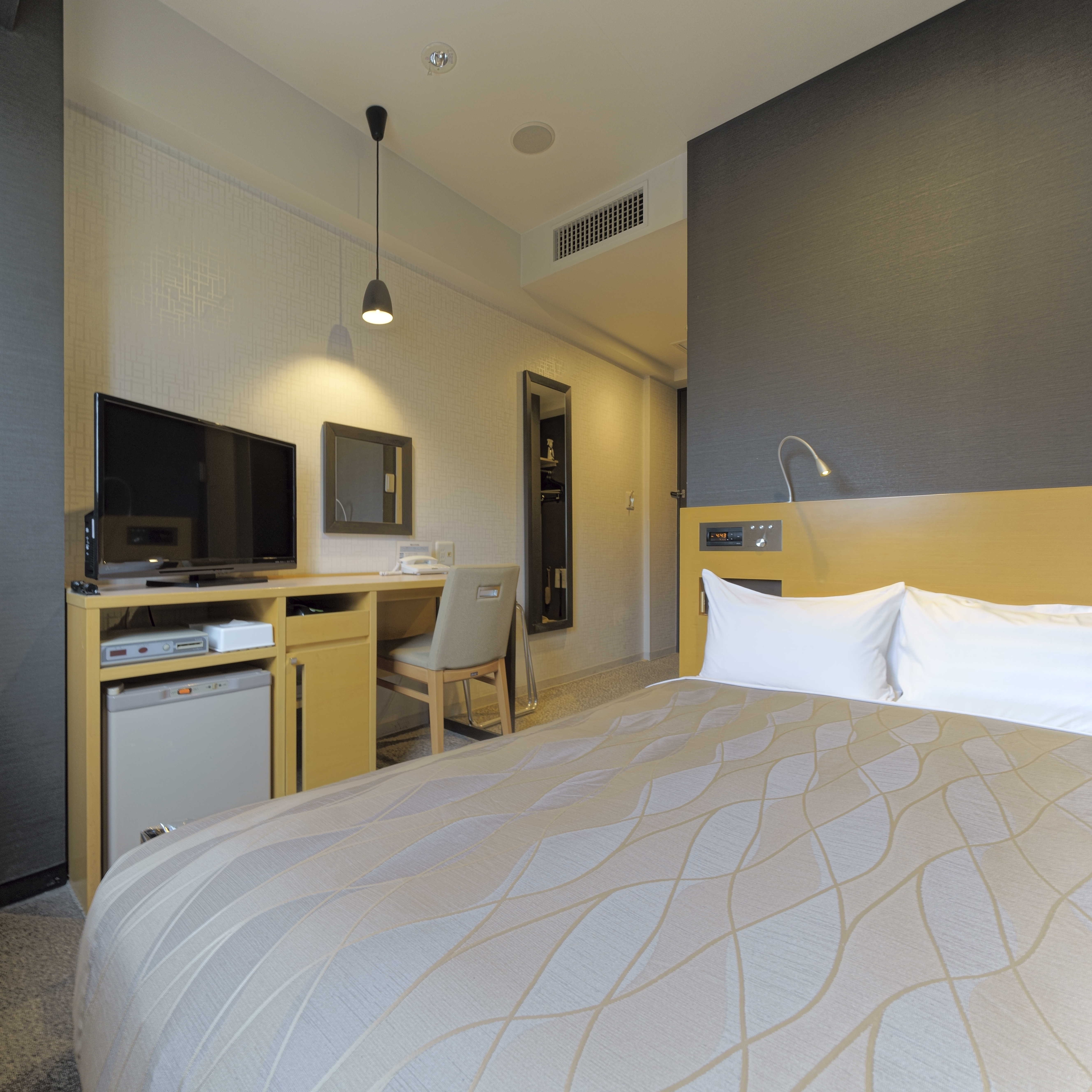 Single room (bed width 1200mm)