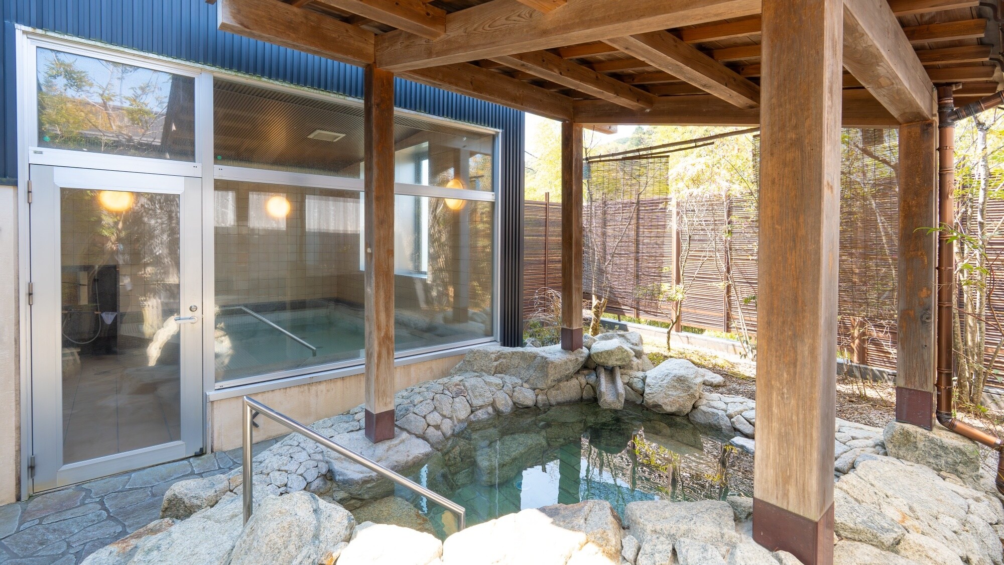 [Hot spring] Open-air bath