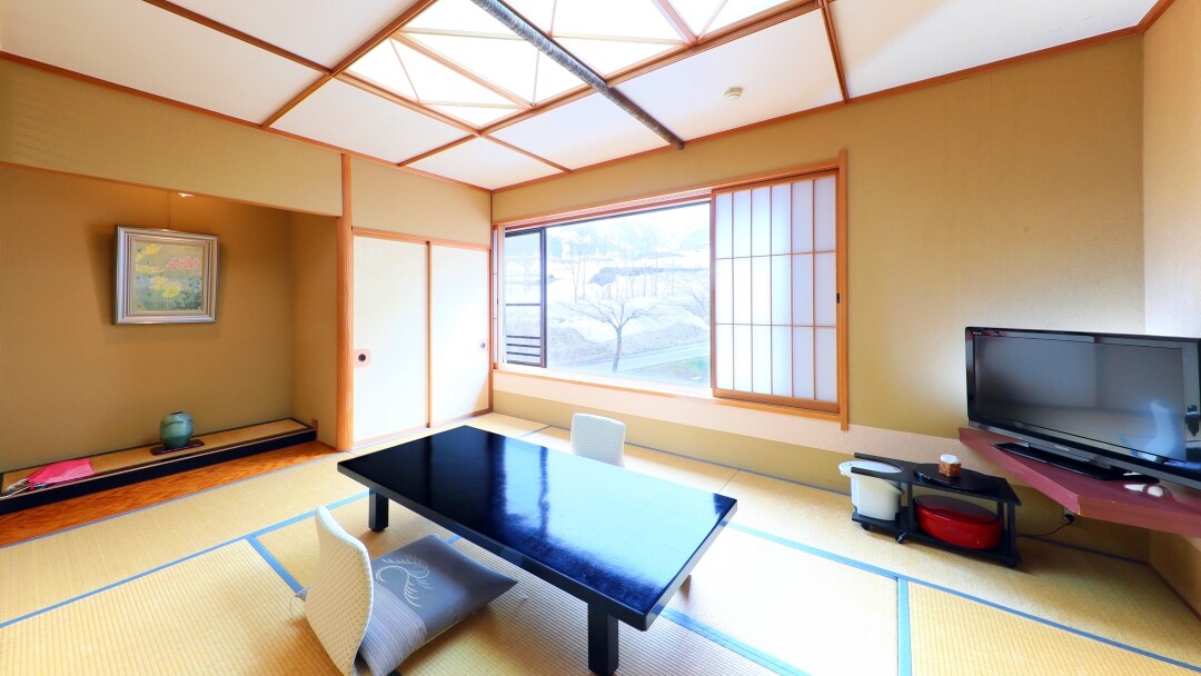 [Kamar Jepang-Barat yang Menenangkan] Kamar bergaya Jepang dengan 10 tikar tatami + kamar bergaya Barat dengan tempat tidur twin/lebar 120 cm