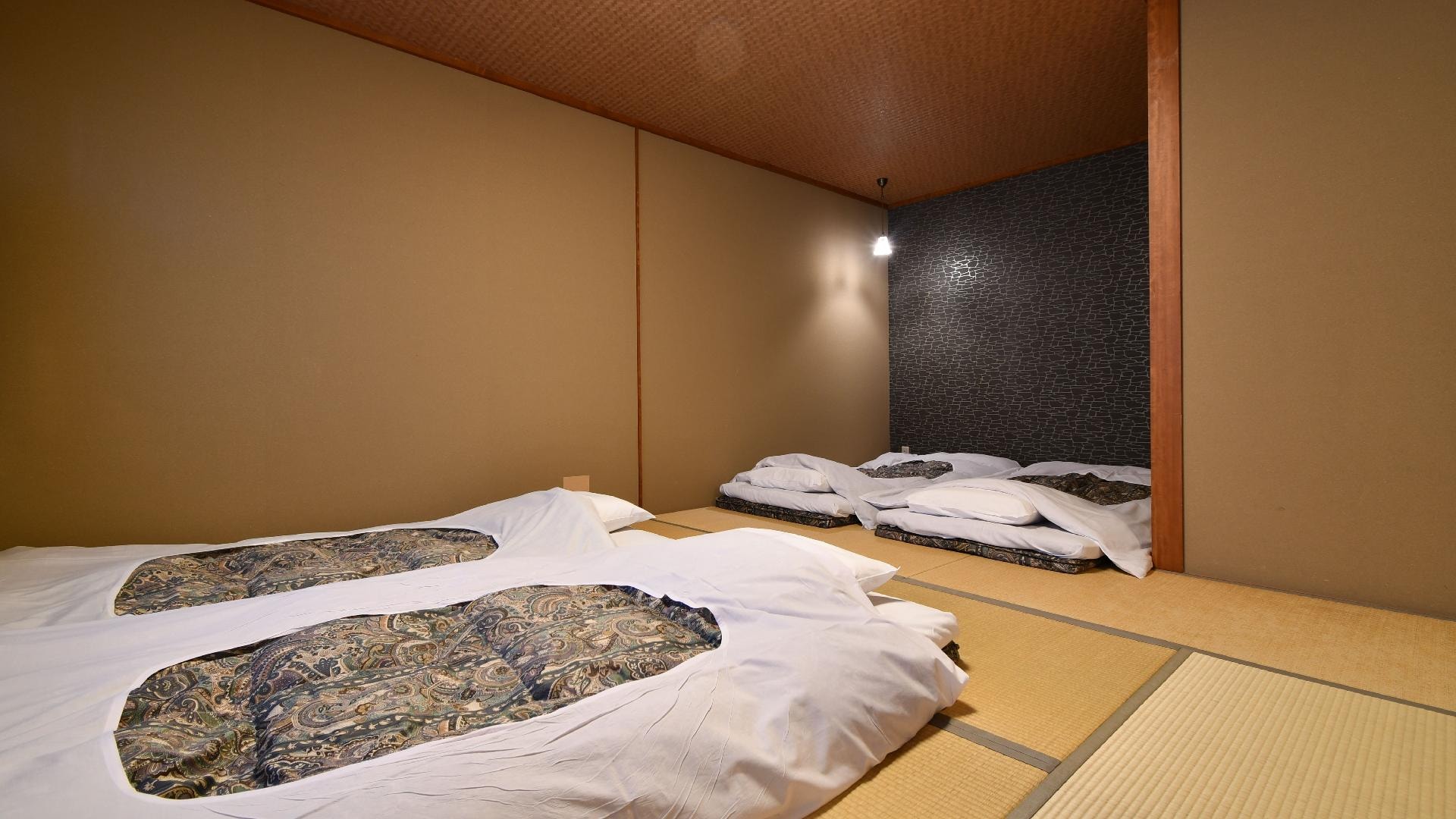 [Non-smoking] Family Room (Japanese-style room with futon)