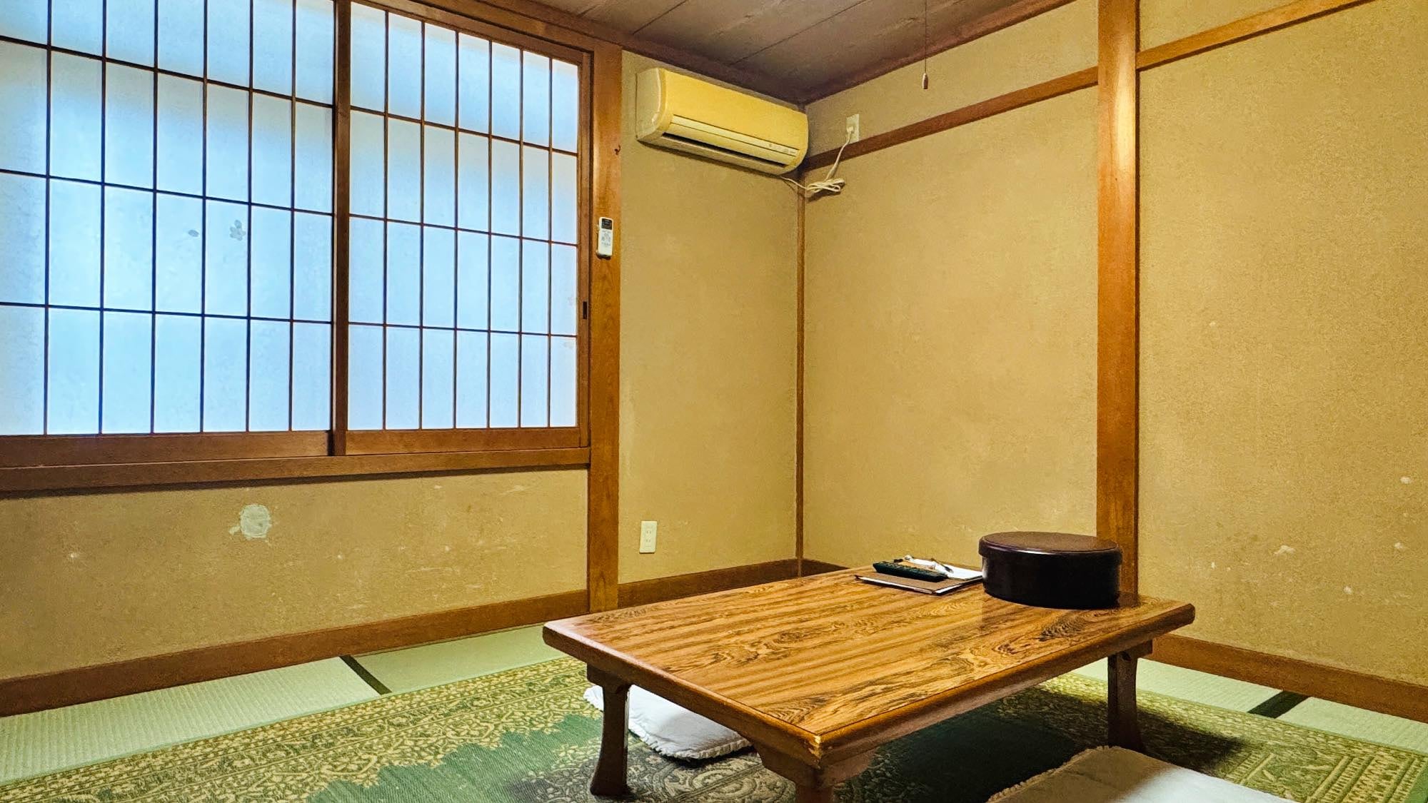 Japanese-style room (4.5 tatami mats)