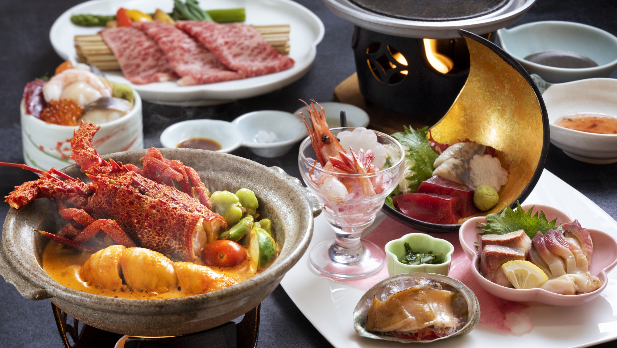 [2025 Spring Golden Moon] The sashimi will be luxurious, with abalone, bluefin tuna, and whole spiny lobster.