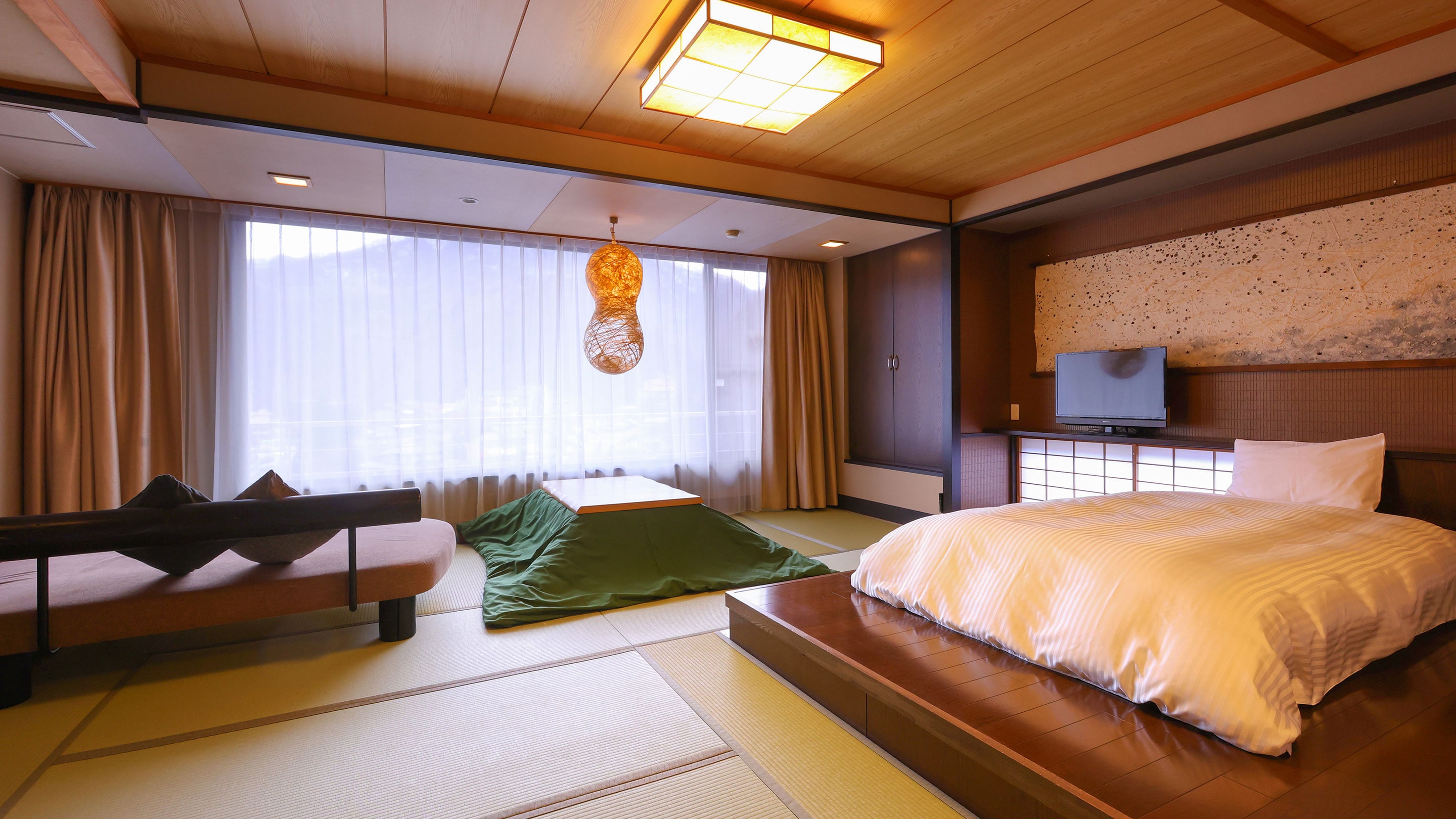 [Non-smoking] Standard Japanese-style twin bed for 2 people with indoor bath