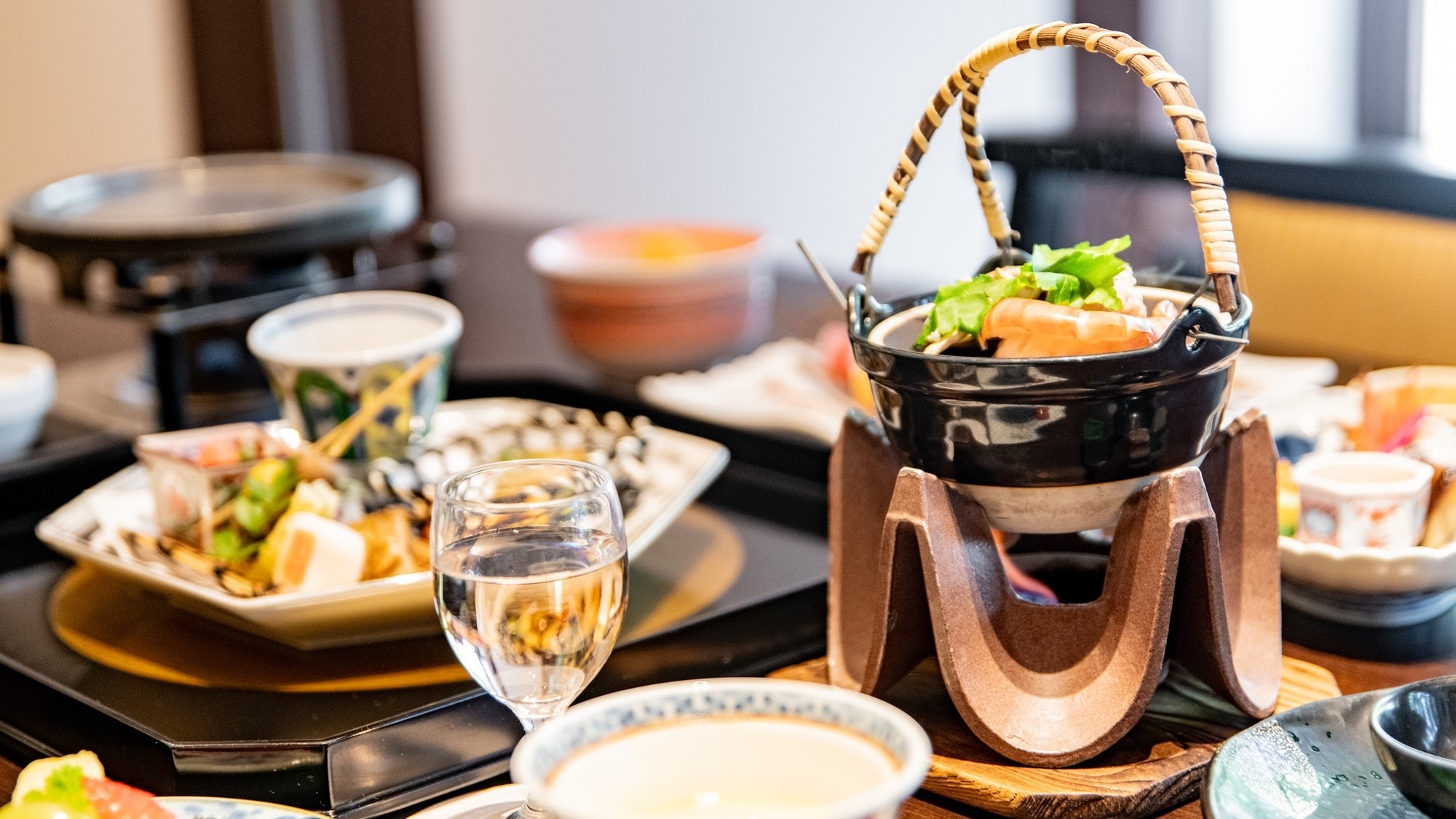 [Upgraded Kaiseki] Enjoy Japanese Black Beef along with the four seasons of Kirishima