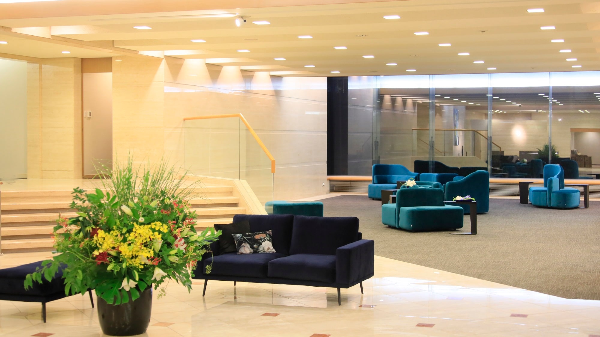 Facility: Lobby
