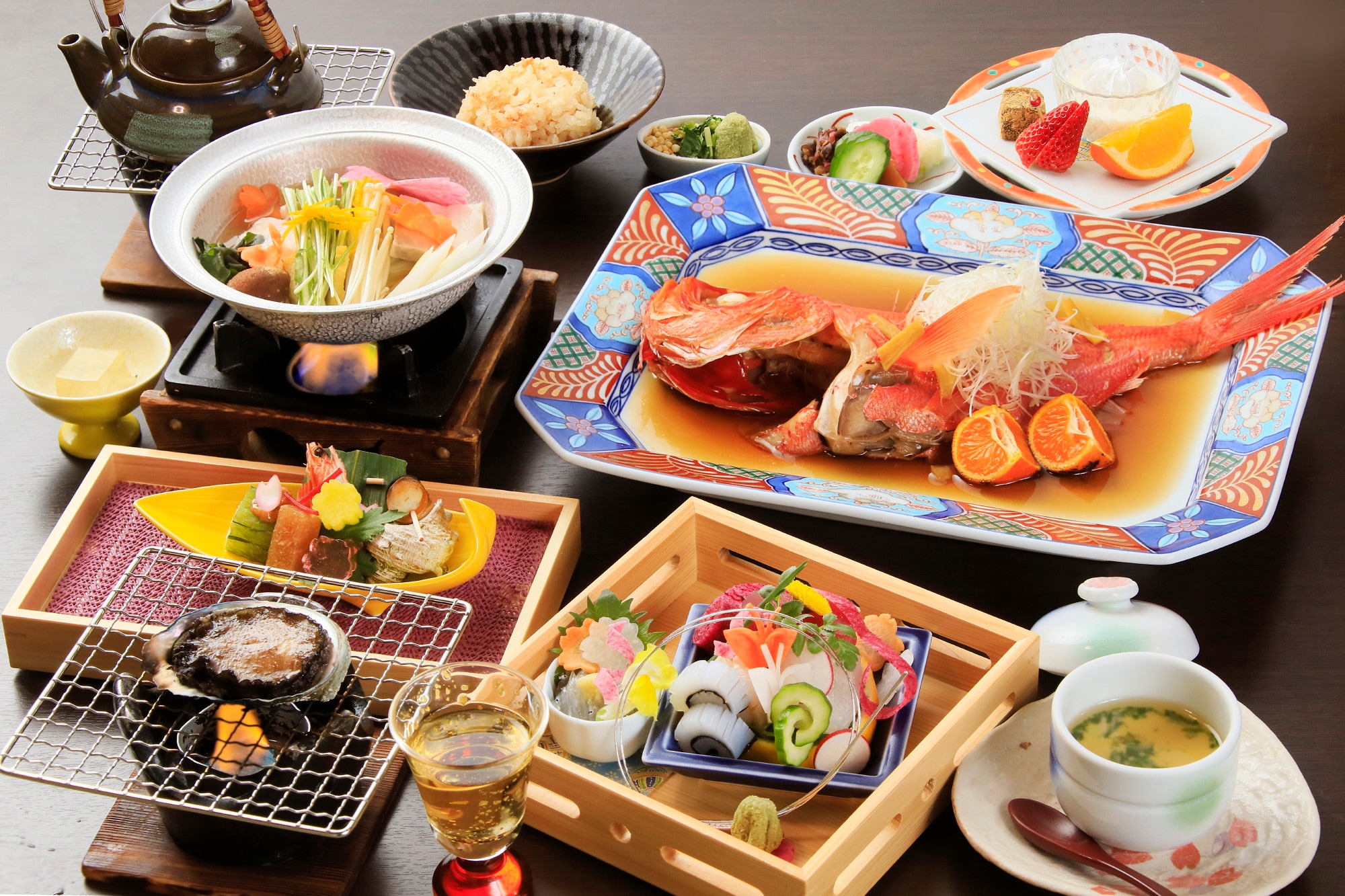 [Standard dish "Hanaguruma no Zen"]