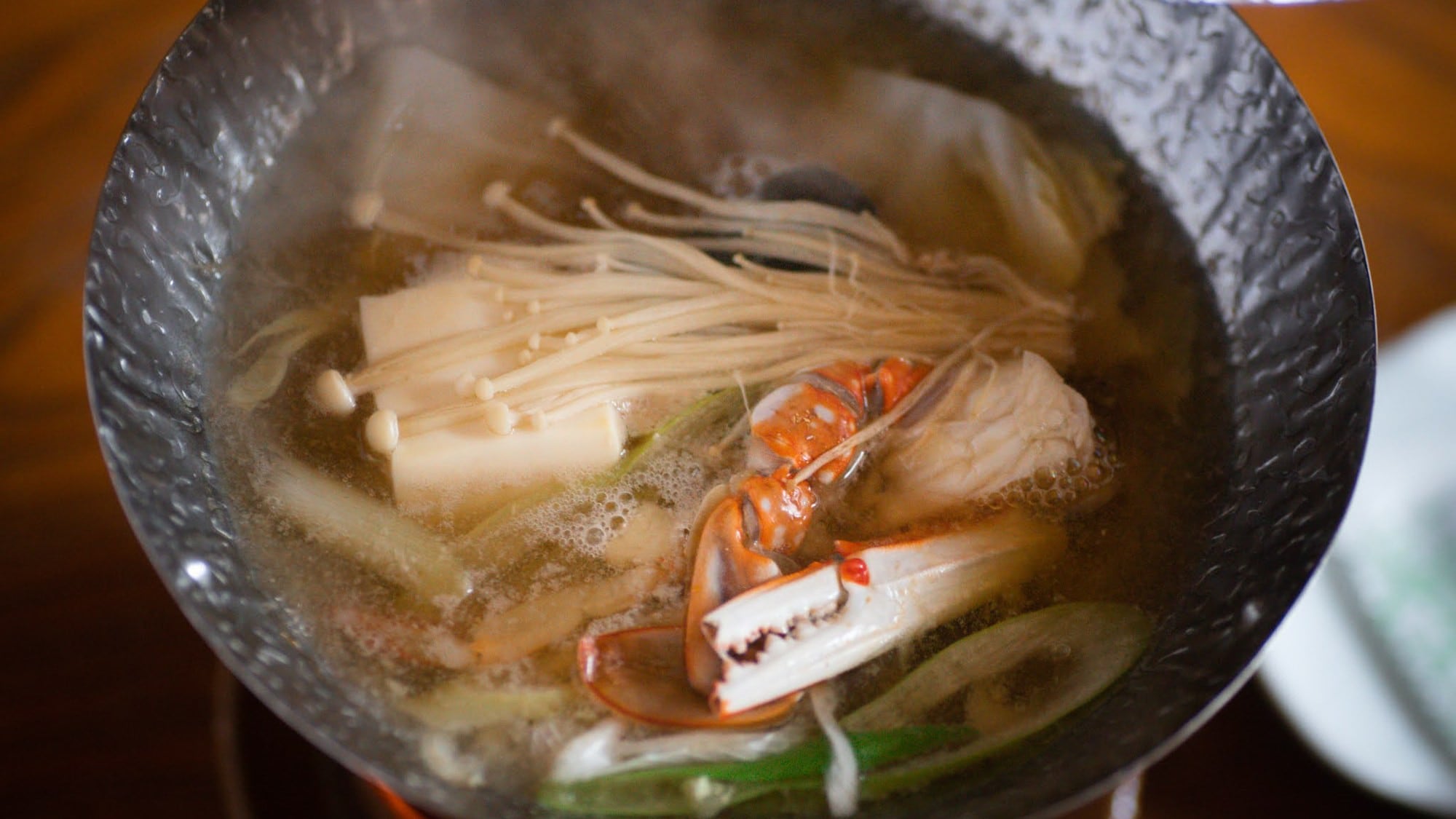 Migratory crab and seasonal fish miso pot