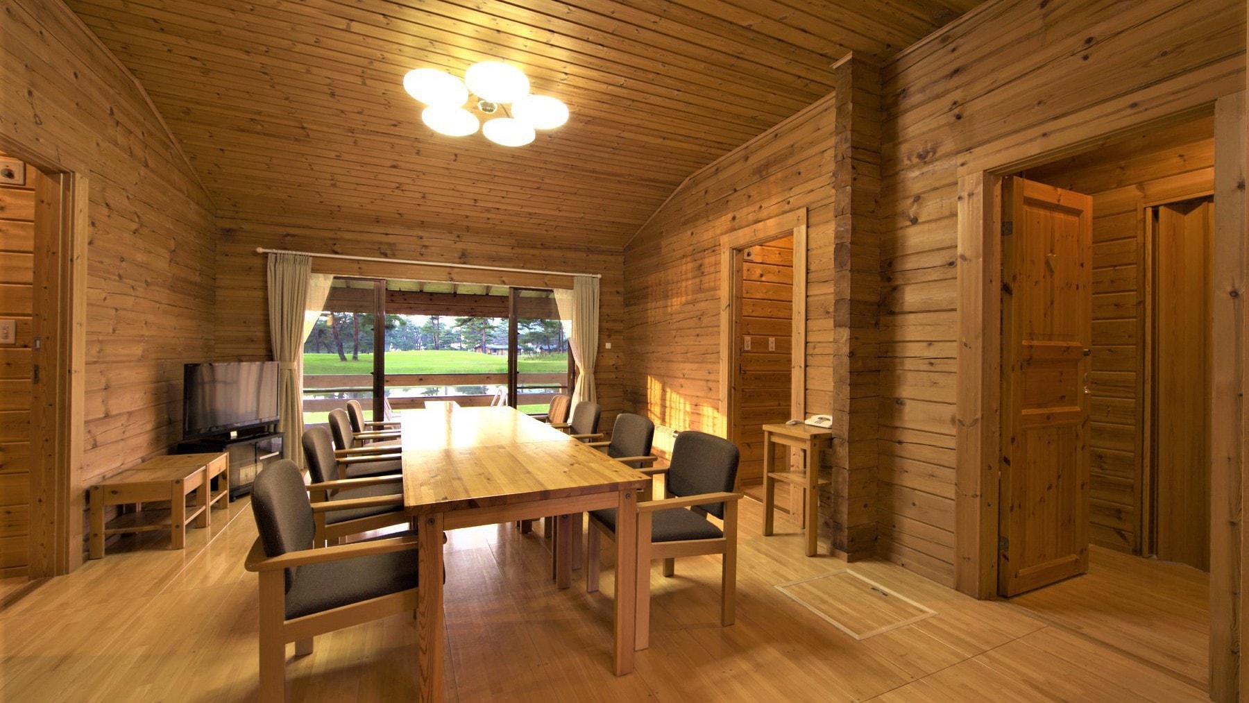 Karuizawa Prince Hotel West Cottage F type (Cottage for 8 people)