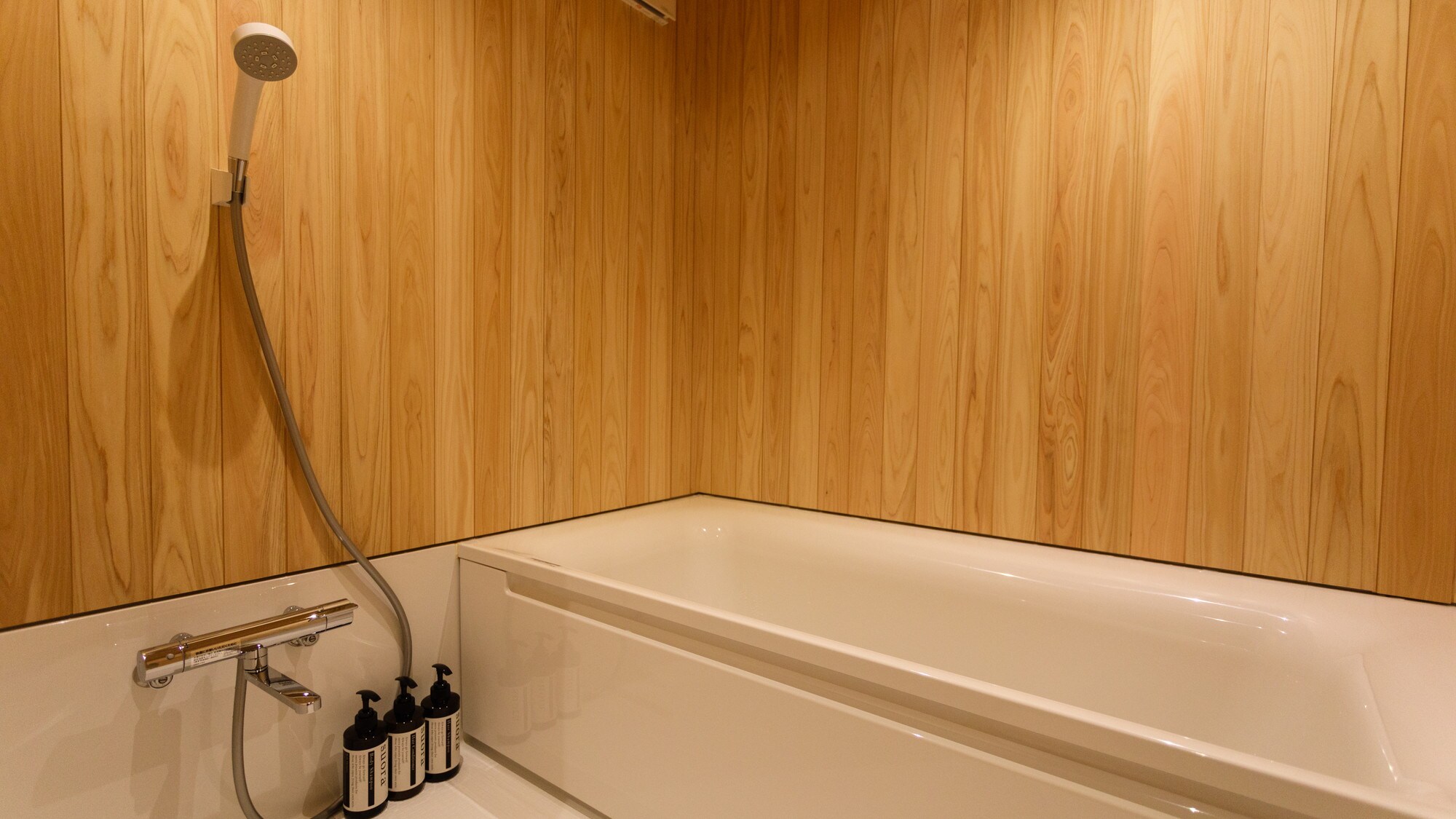 Guest room "Shiohana" bathroom