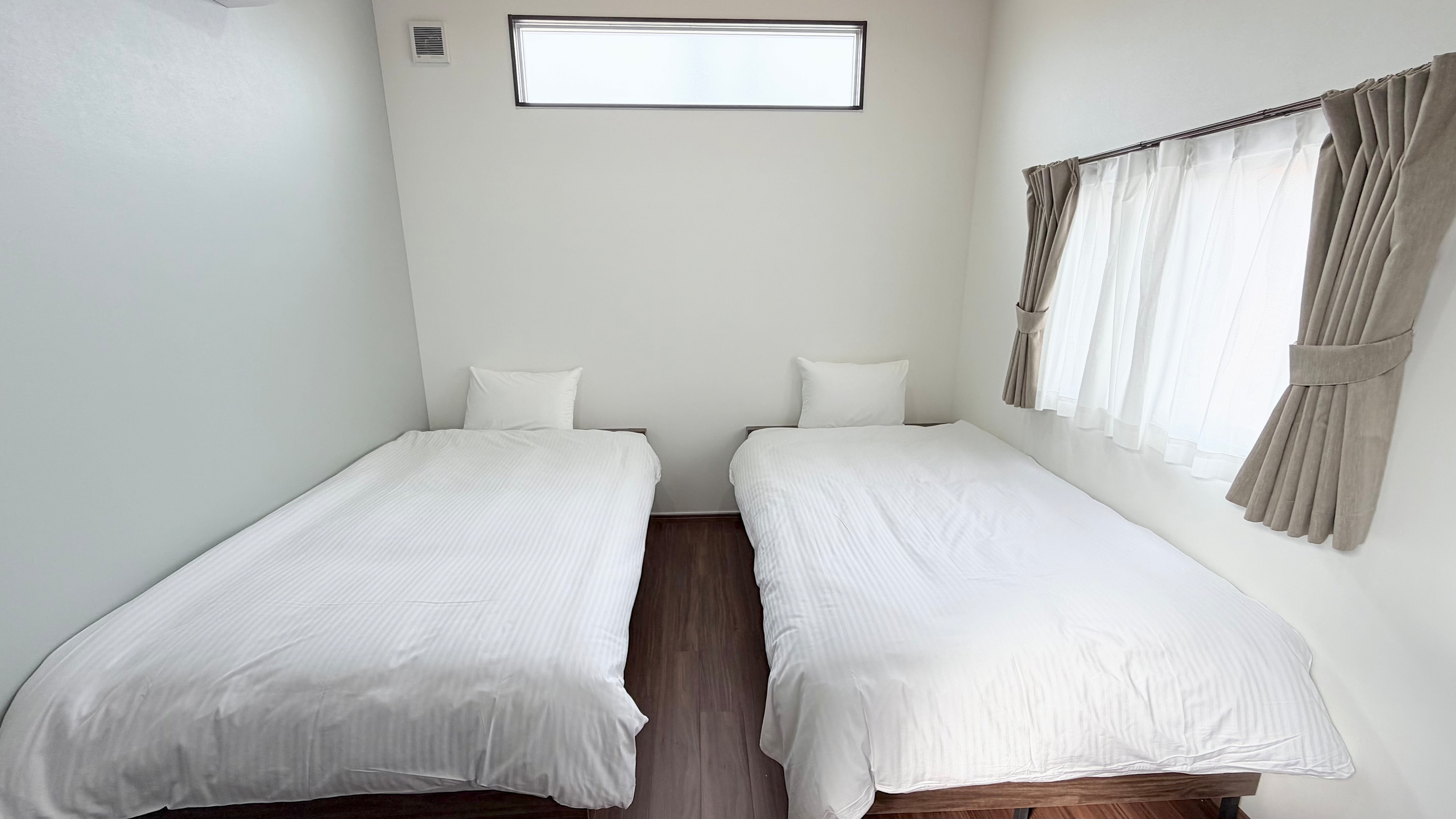 Churaumi Village 2nd Branch: Tropical Cabin/Bedroom