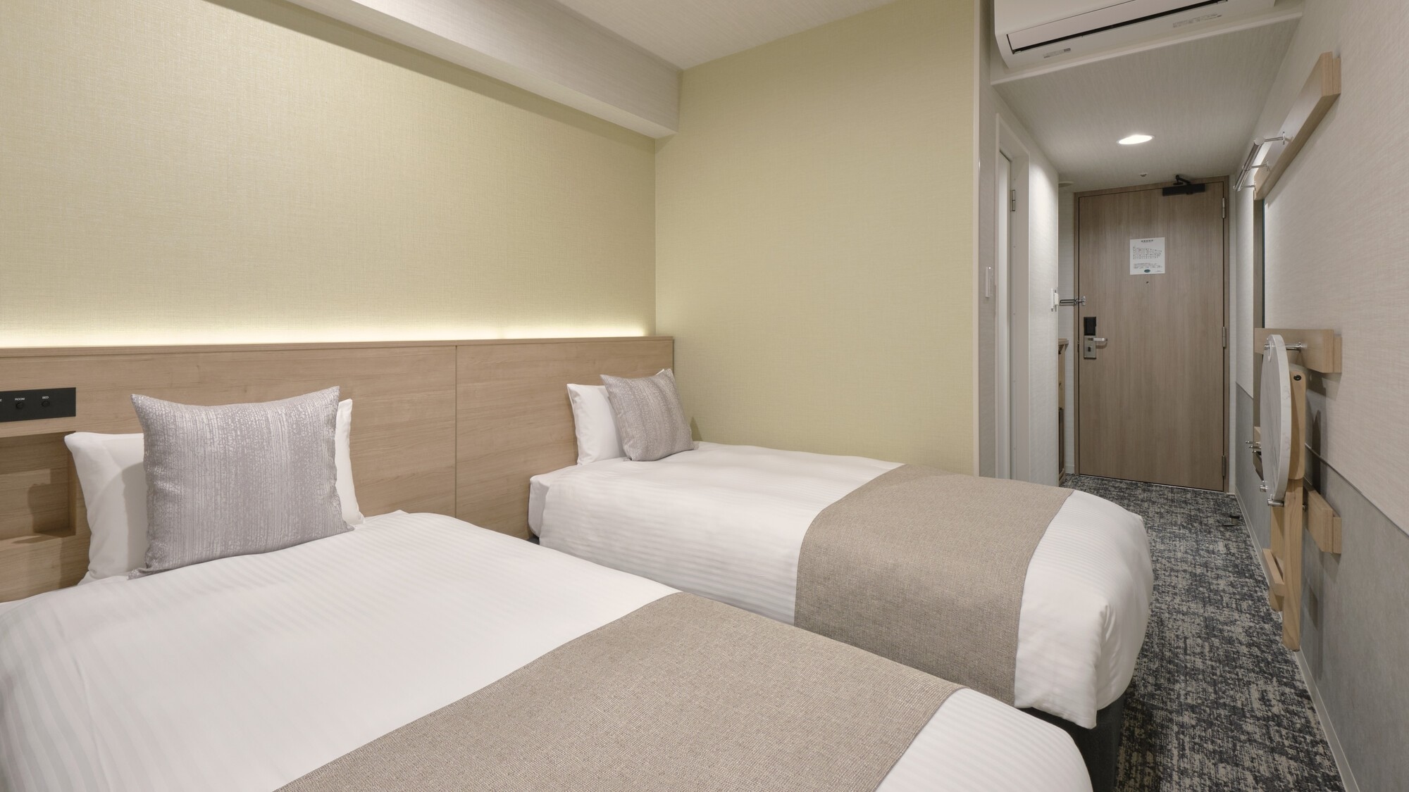 ＜本館＞ツイン17平米