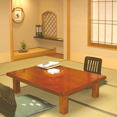 ★ Japanese-style room 8 tatami mats ★ (without bath)