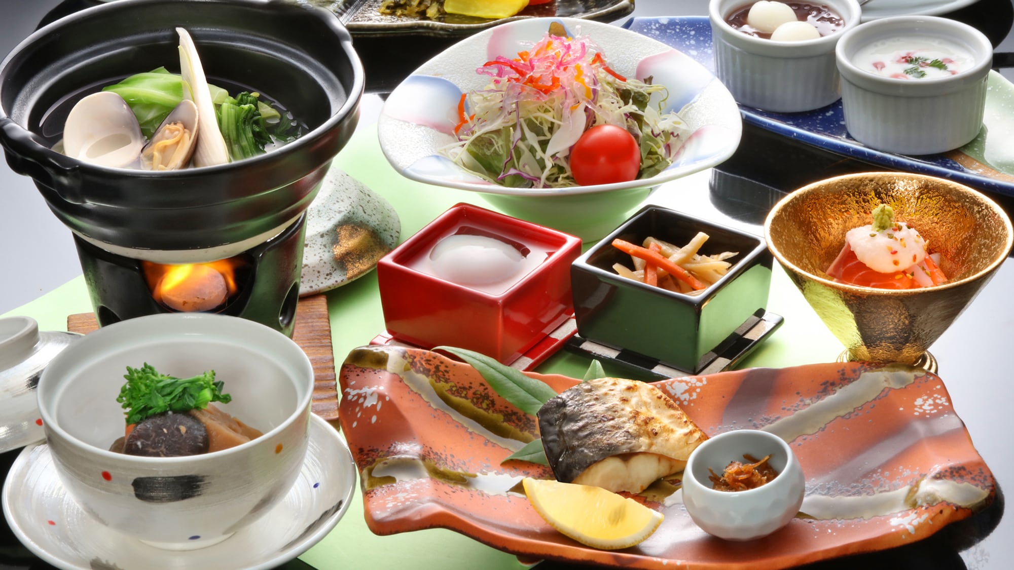 [Breakfast example 2024] Enjoy a relaxing morning at the inn with delicious food.