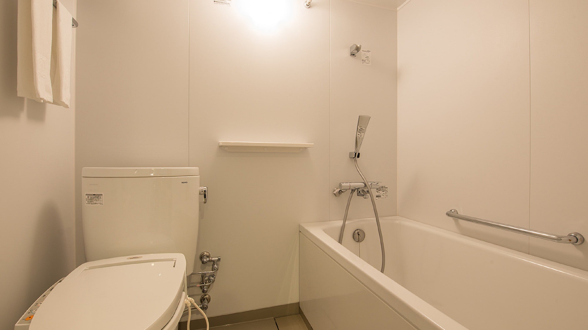 [City floor twin room A] Unit bath