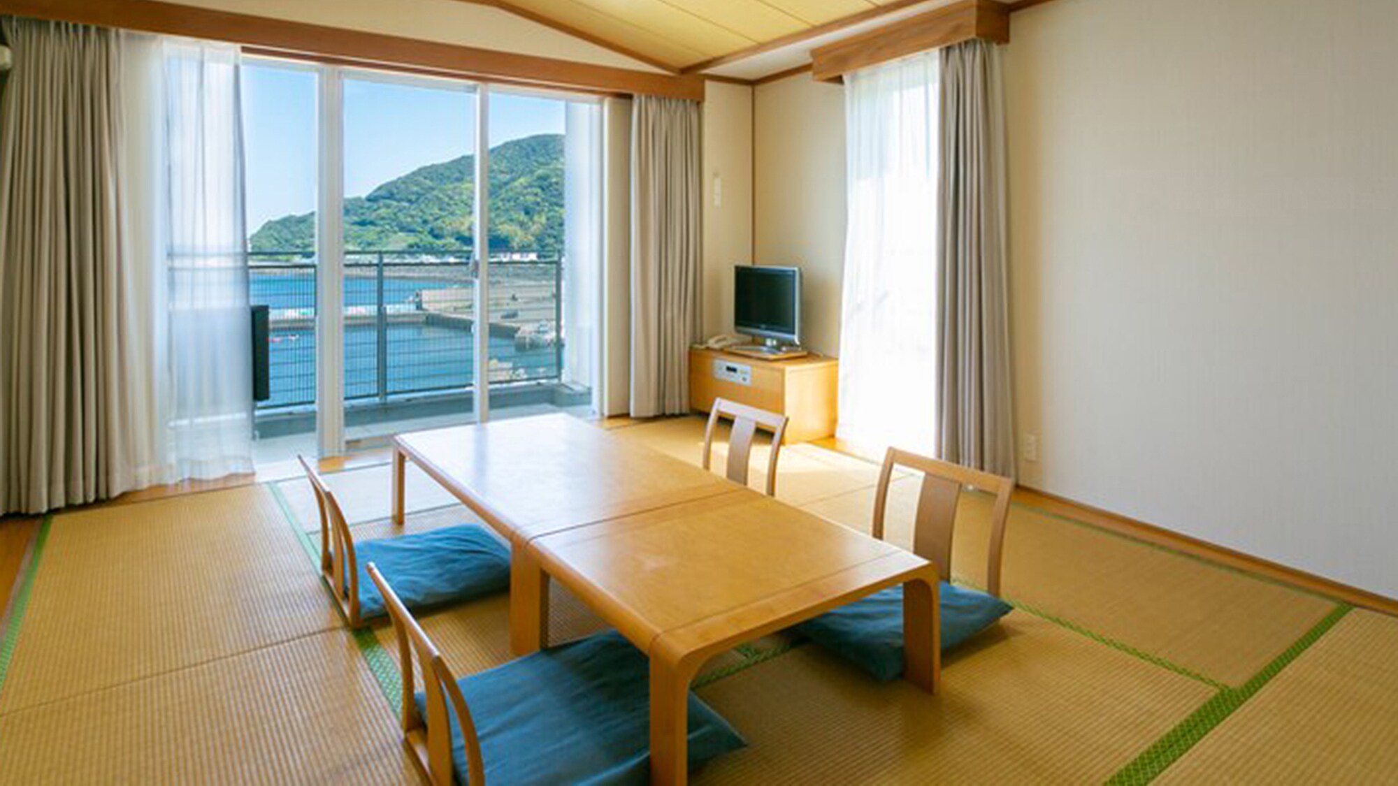 Japanese-style room 10 tatami mats