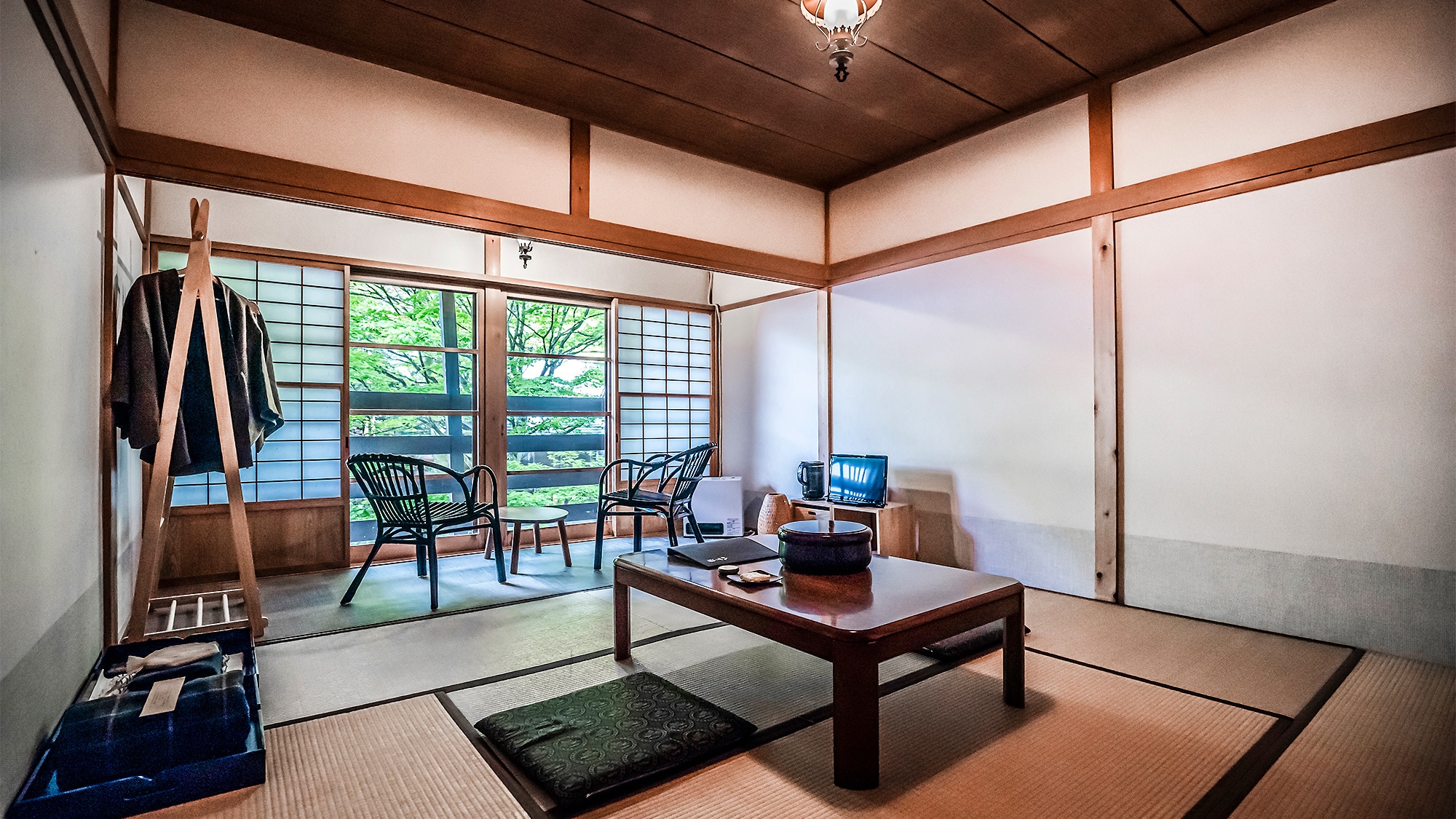 [Main building] Japanese style room 8 tatami mats