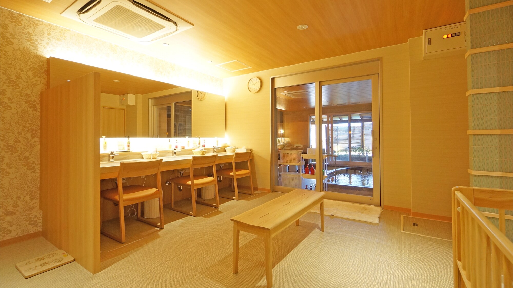 Hotel photo 74 of Atami Juraku Hotel.