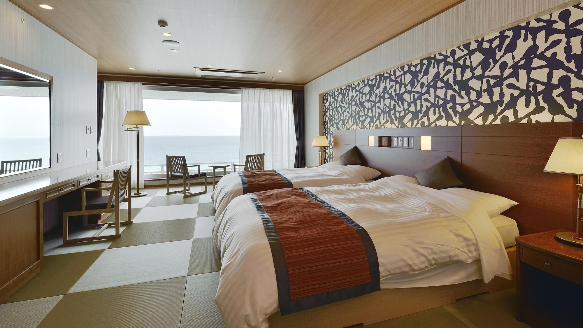 Western-style room of a special room [guest room] with only one room with history and prestige