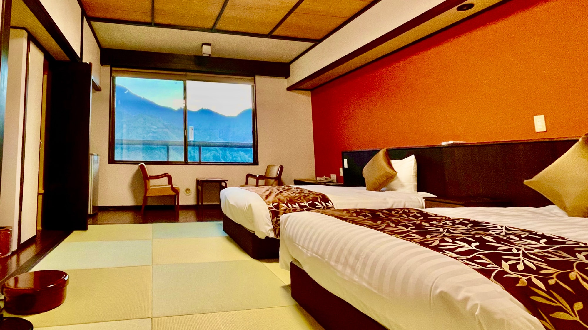 [  禁煙] 10張榻榻米日式雙床房/可容納2人