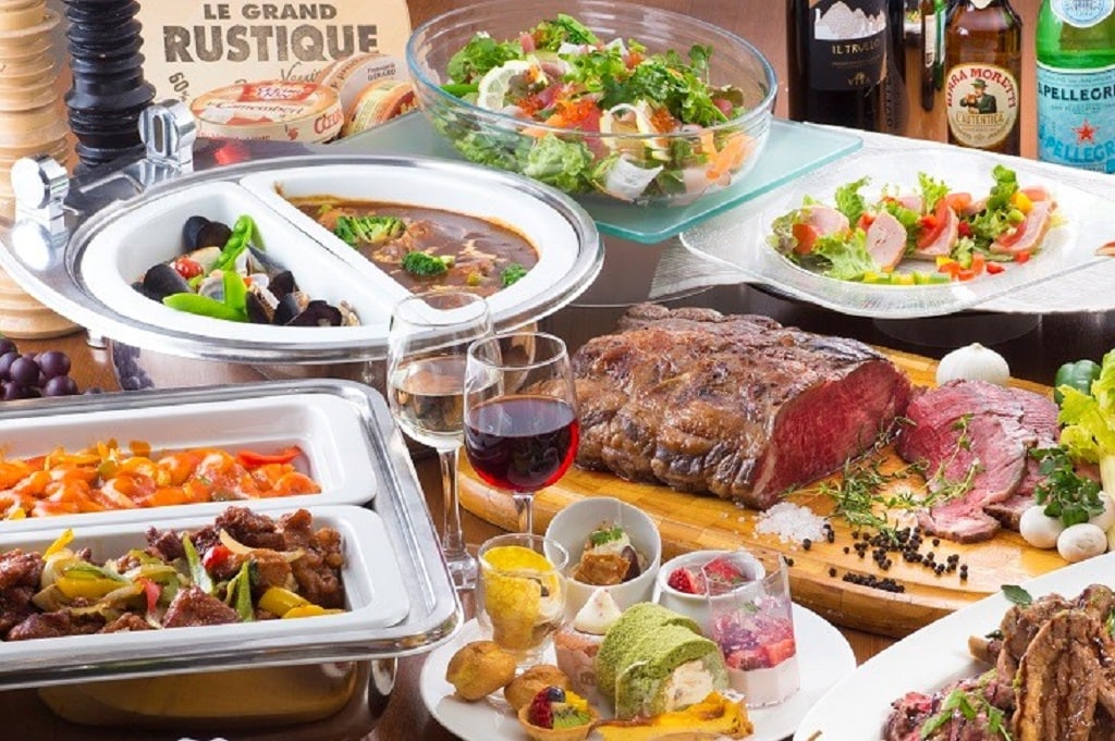 Dinner buffet image