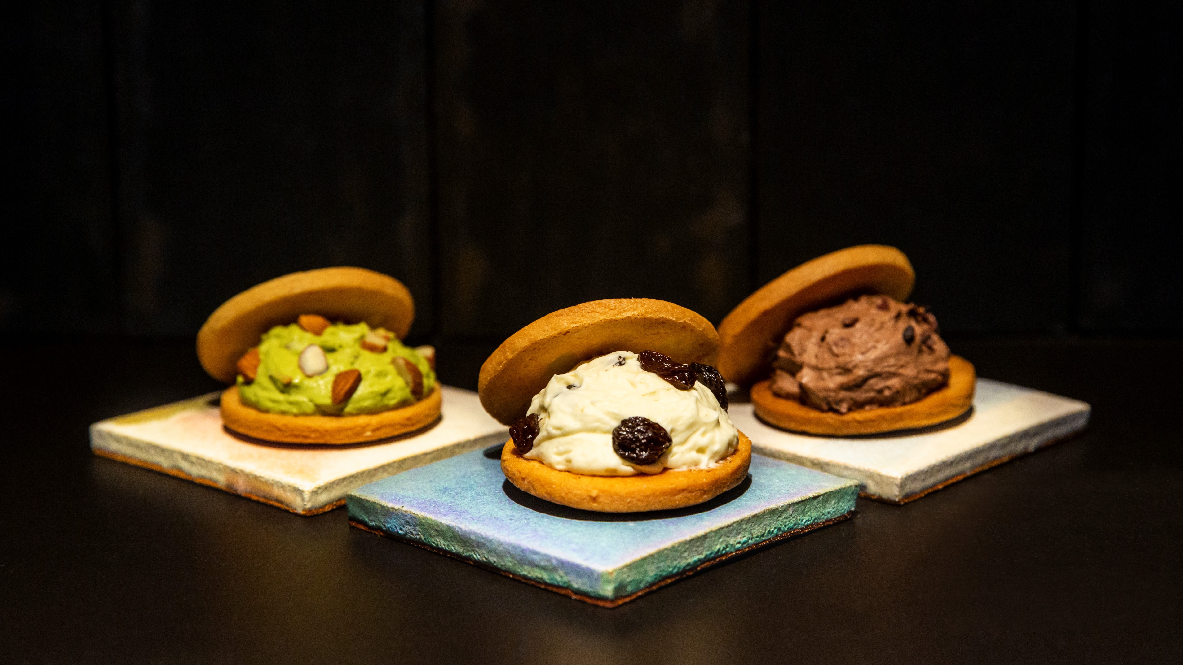 ■Cookie sandwiches from 360 yen