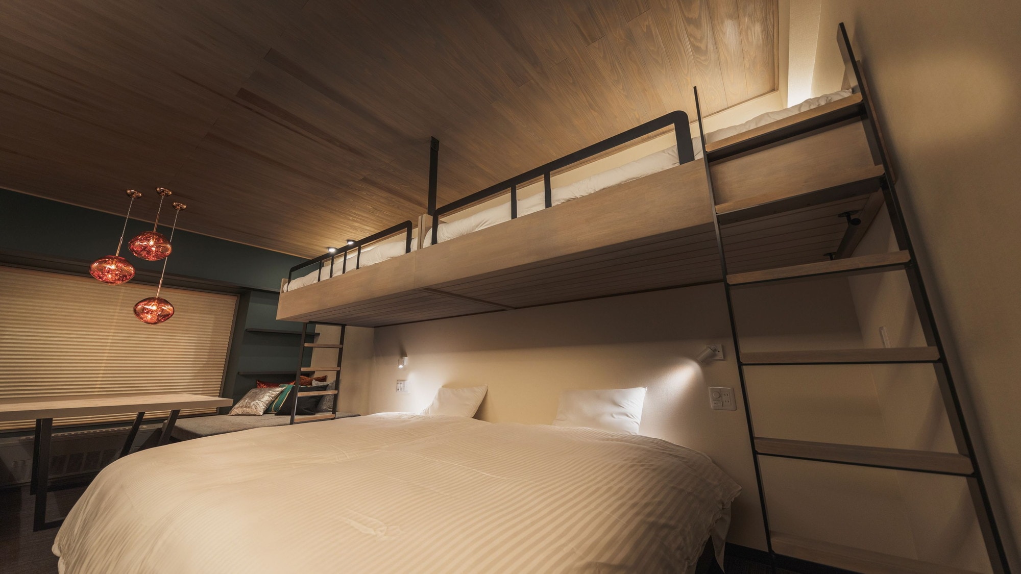 Concept room "Cave" - A space like a secret base