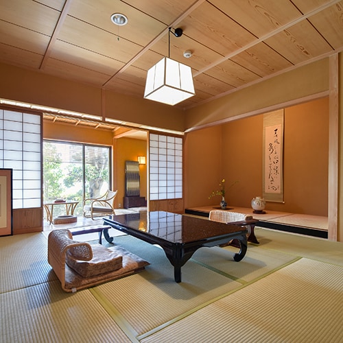 * [Sweet with open-air bath, camellia] 9 tatami mats + 4.5 tatami mats + 3 tatami mats + indoor bath A room with a popular open-air bath.